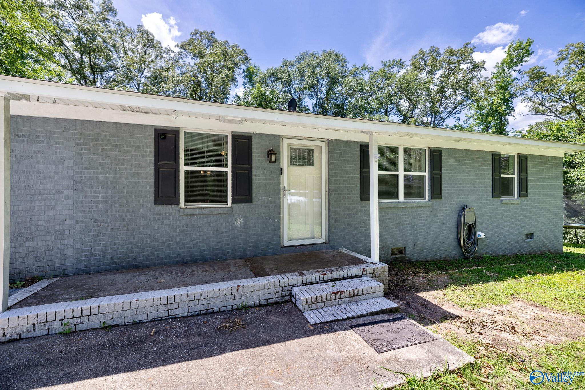 172 Bluff Circle