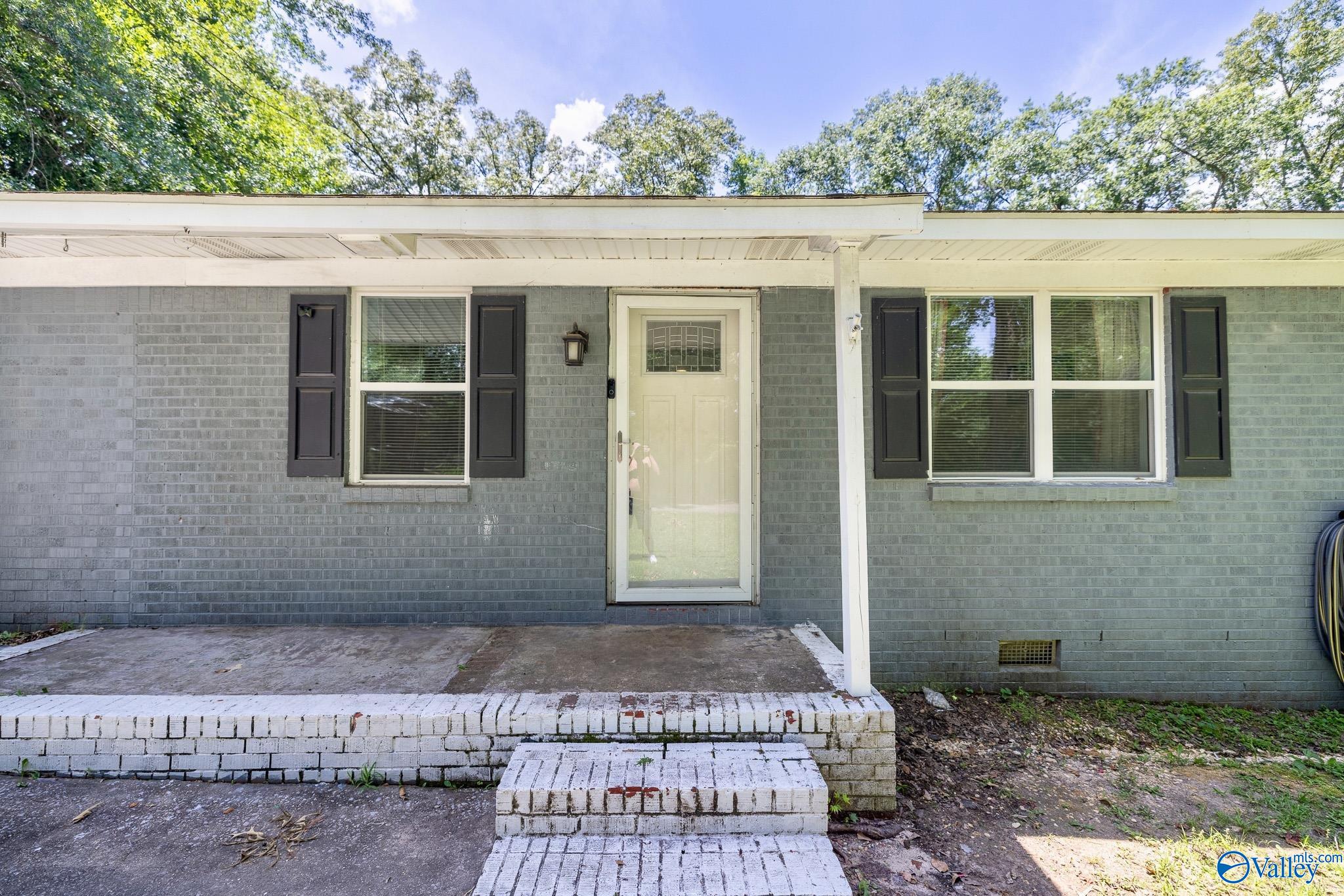 172 Bluff Circle