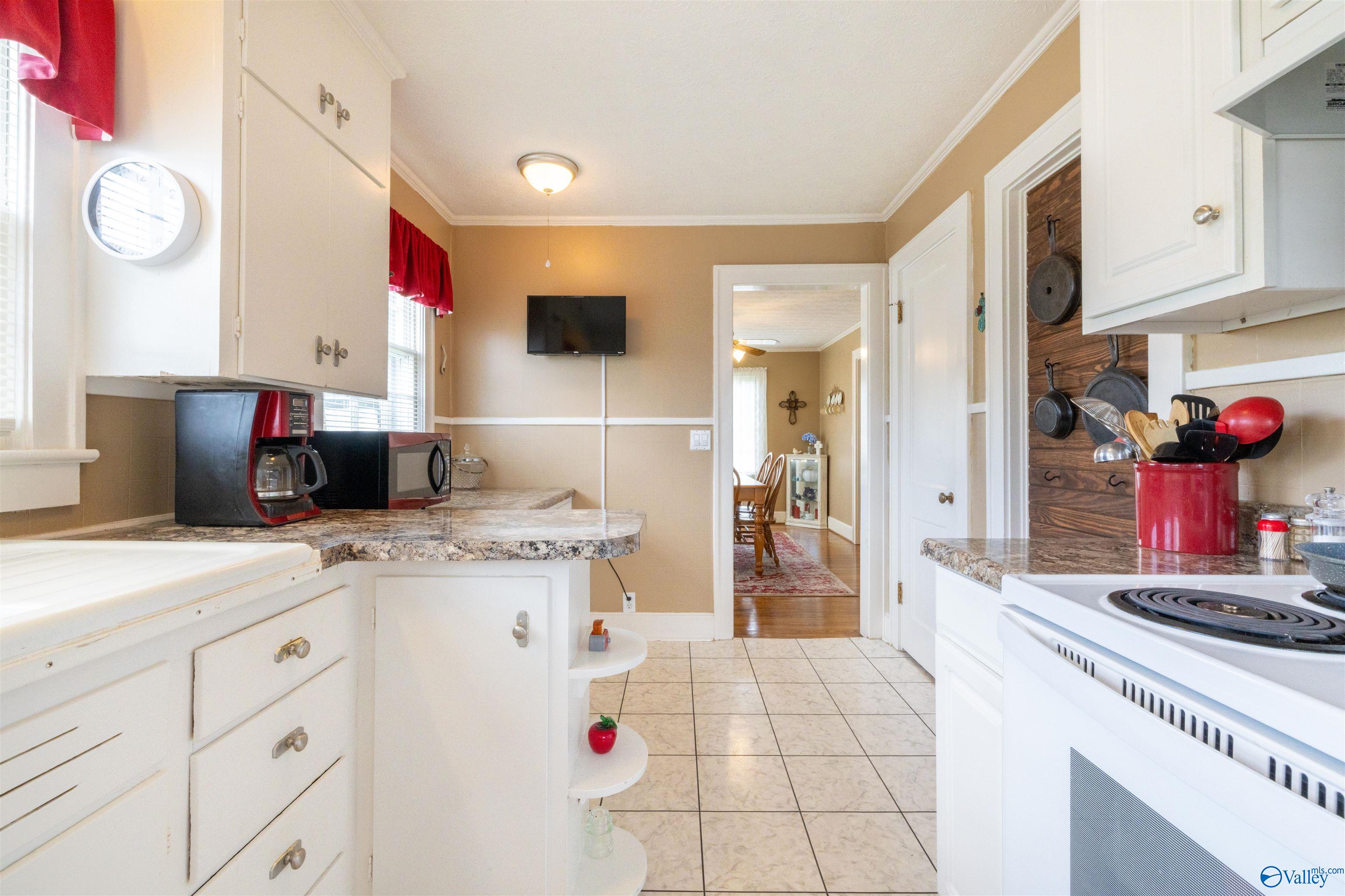 165 3rd Avenue SE