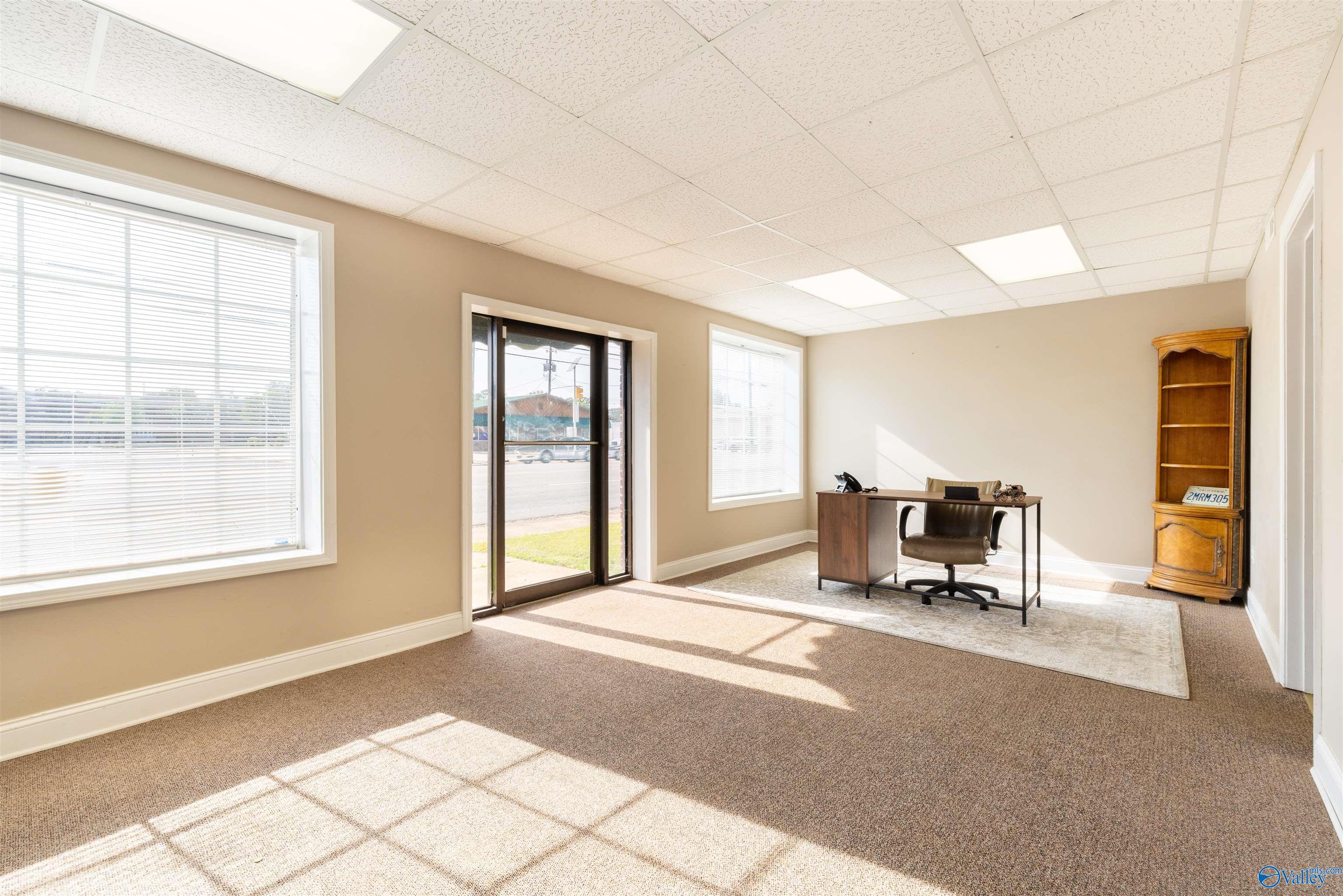 281 Military Street S