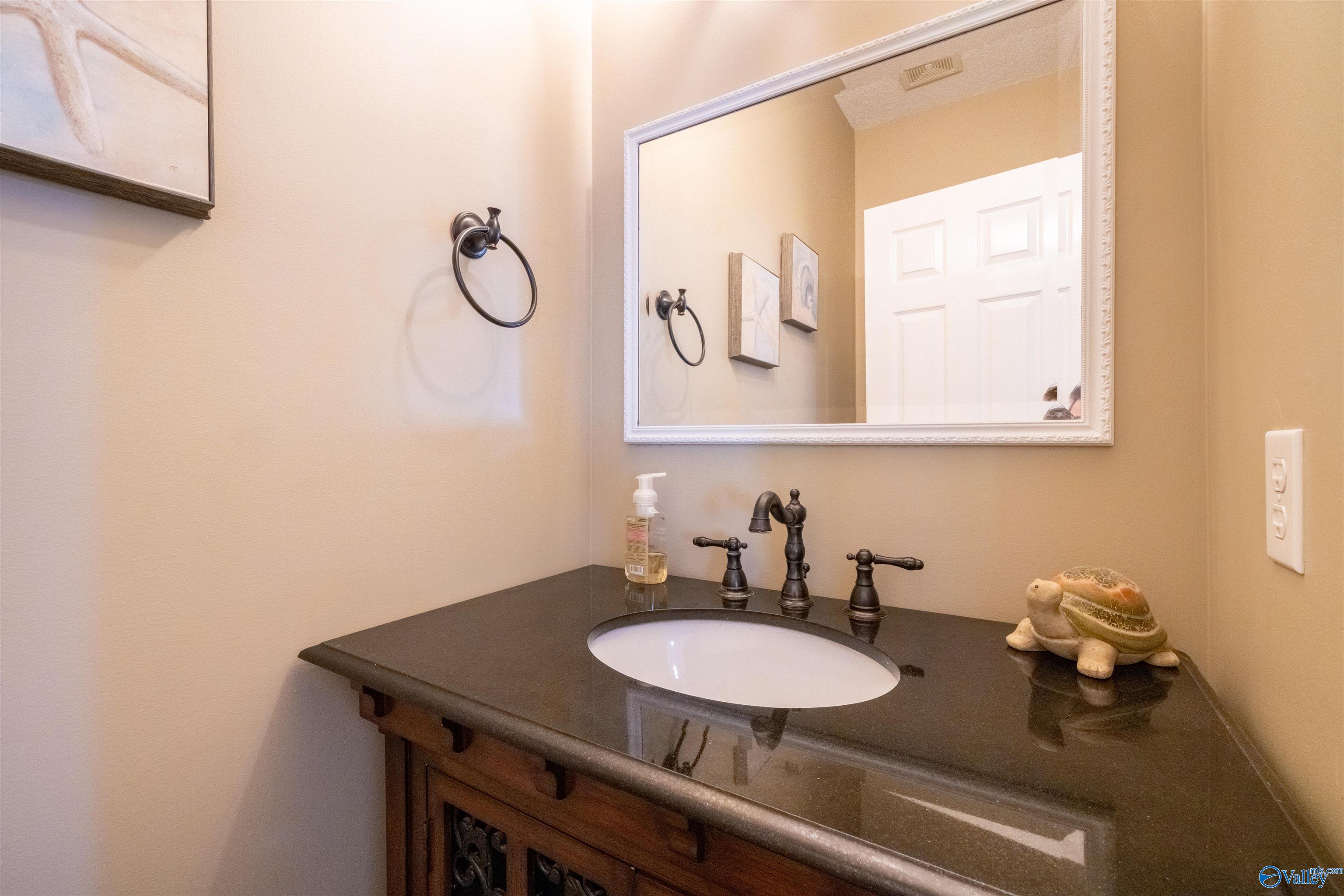 2000 Buttahatchee Drive