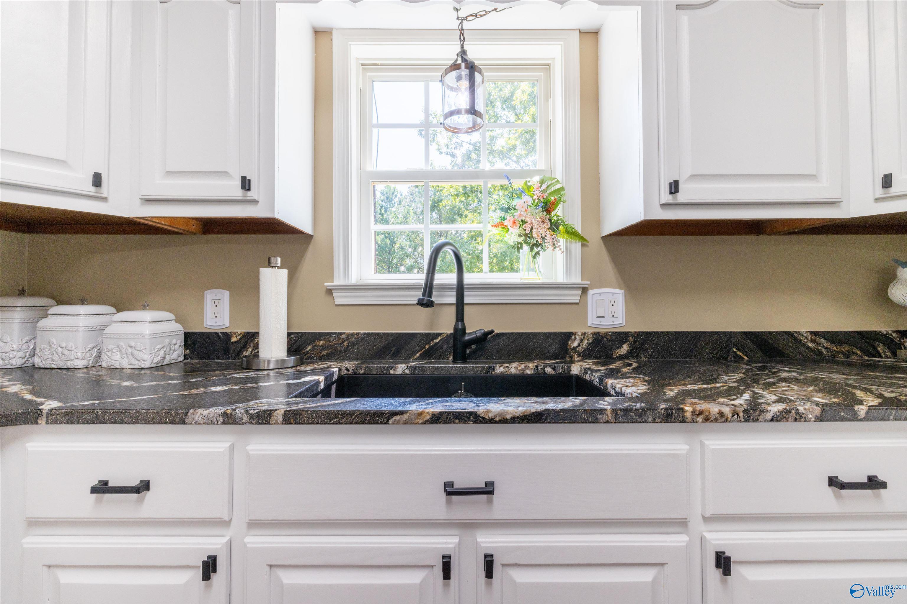 2000 Buttahatchee Drive