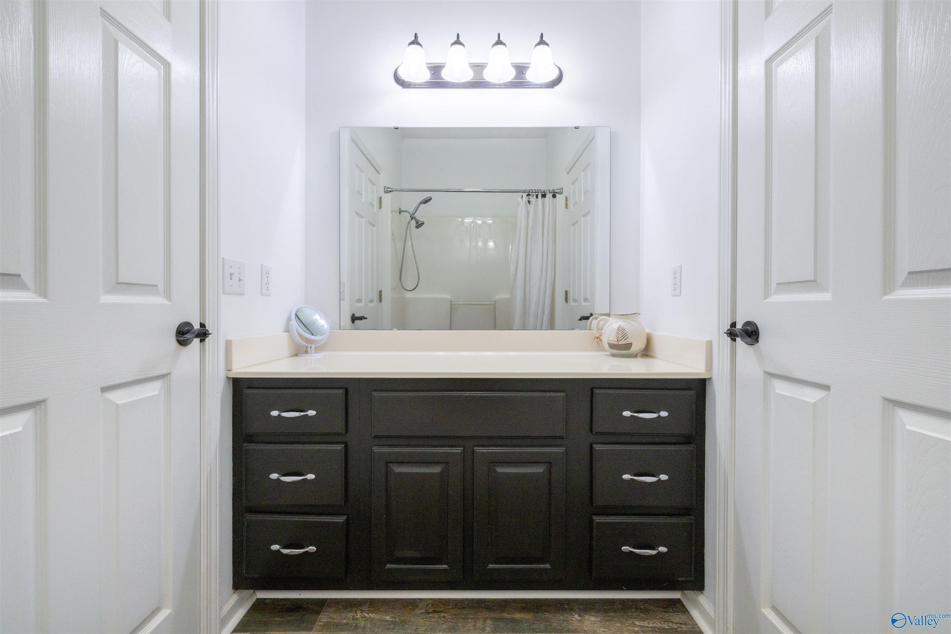 2000 Buttahatchee Drive