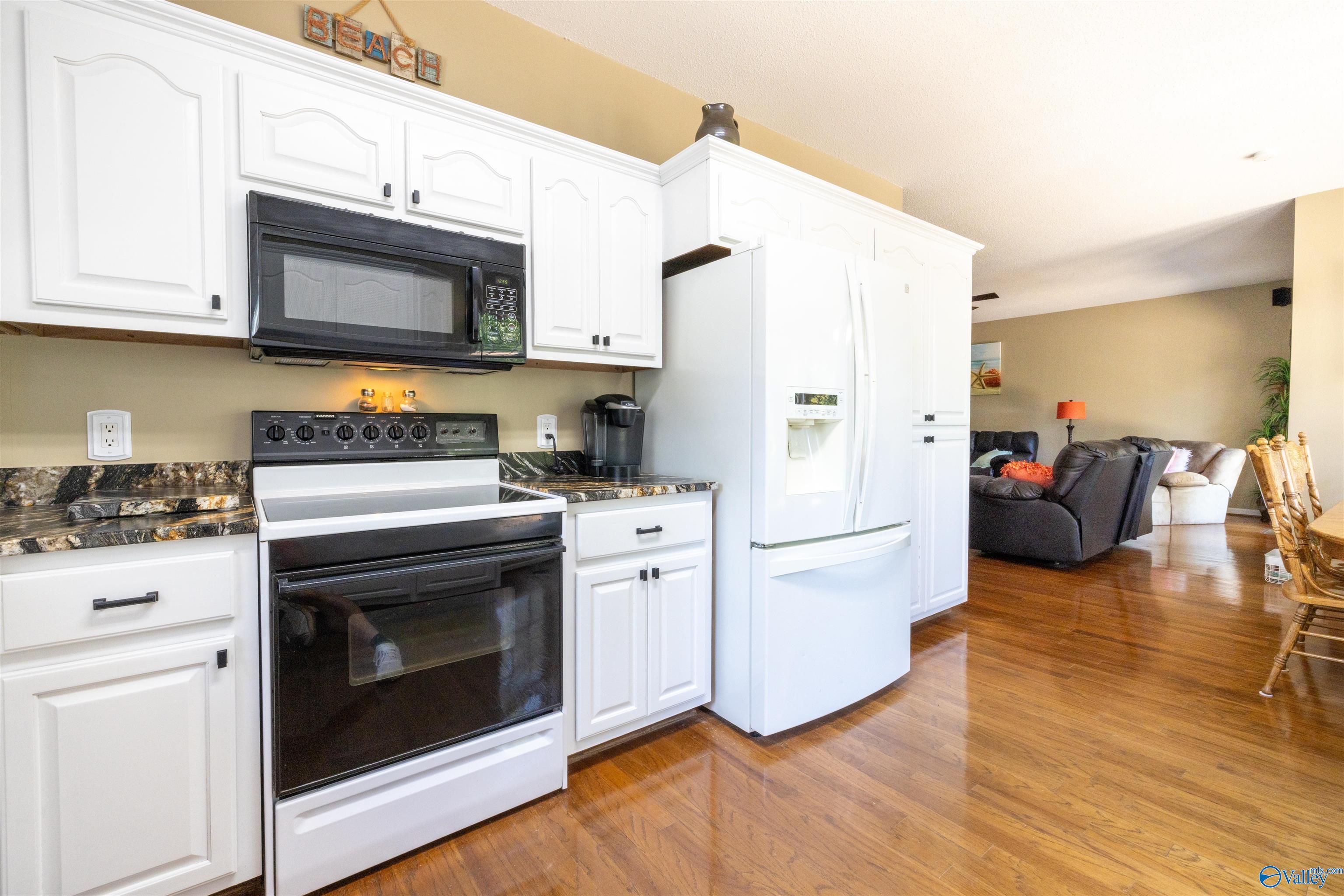 2000 Buttahatchee Drive