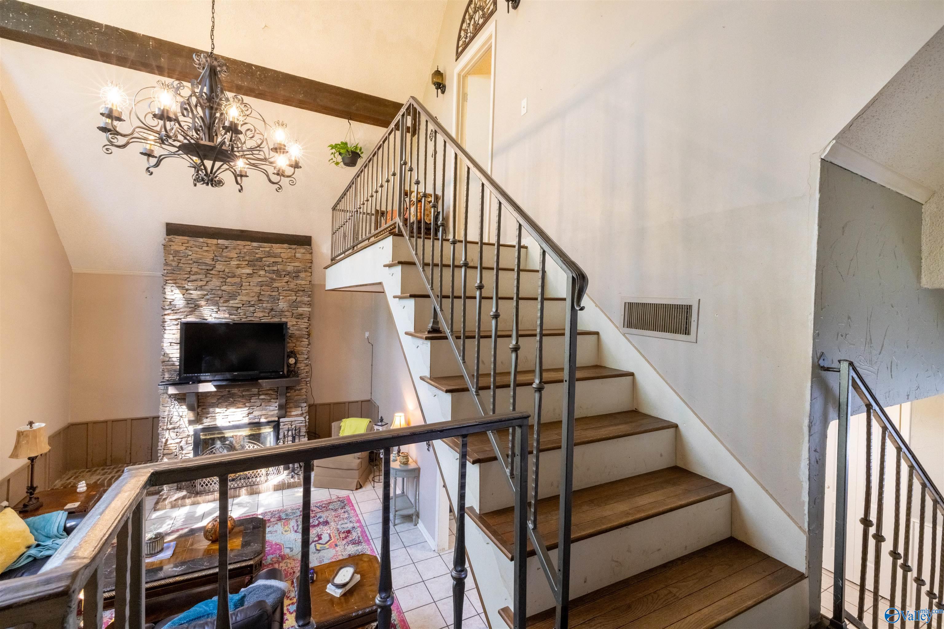 572 County Highway 1