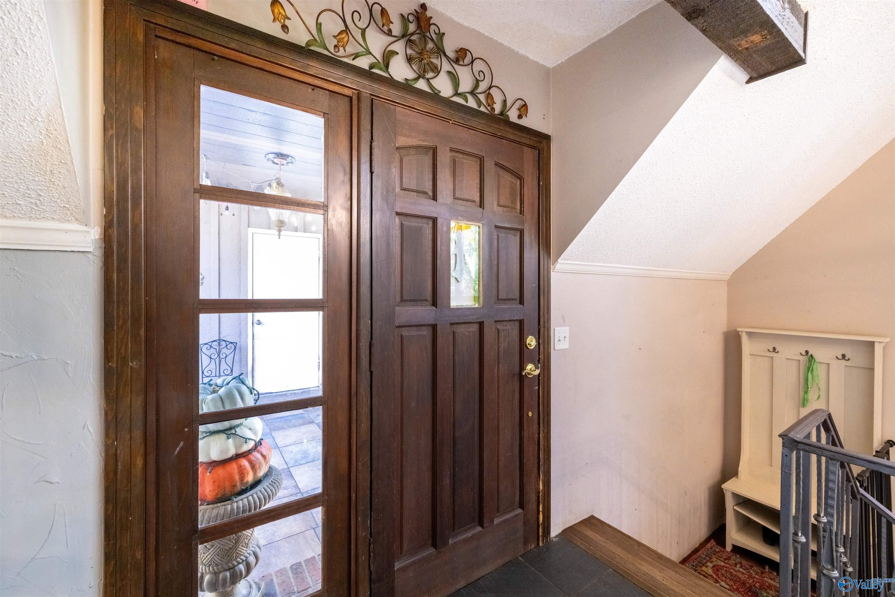 572 County Highway 1