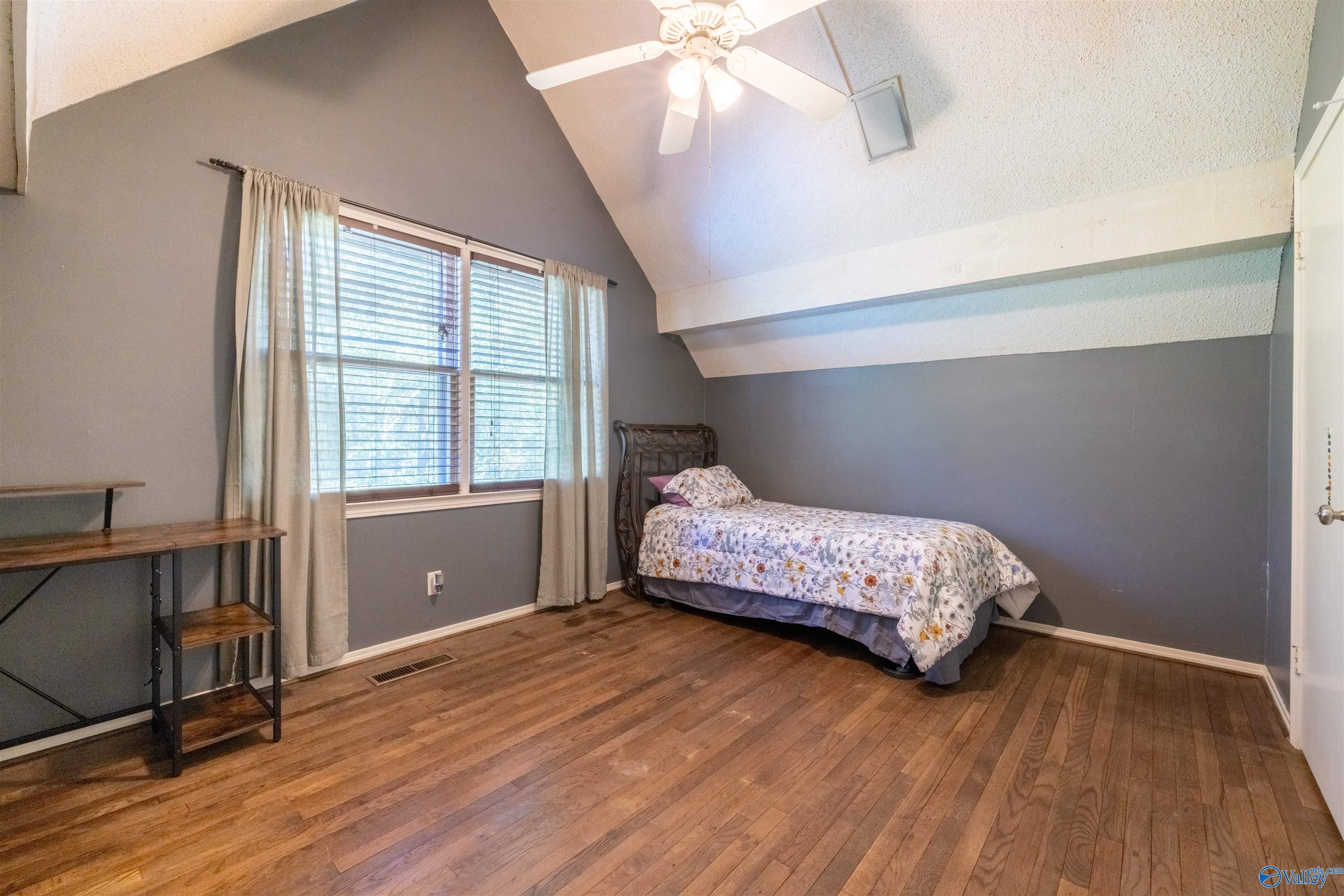 572 County Highway 1