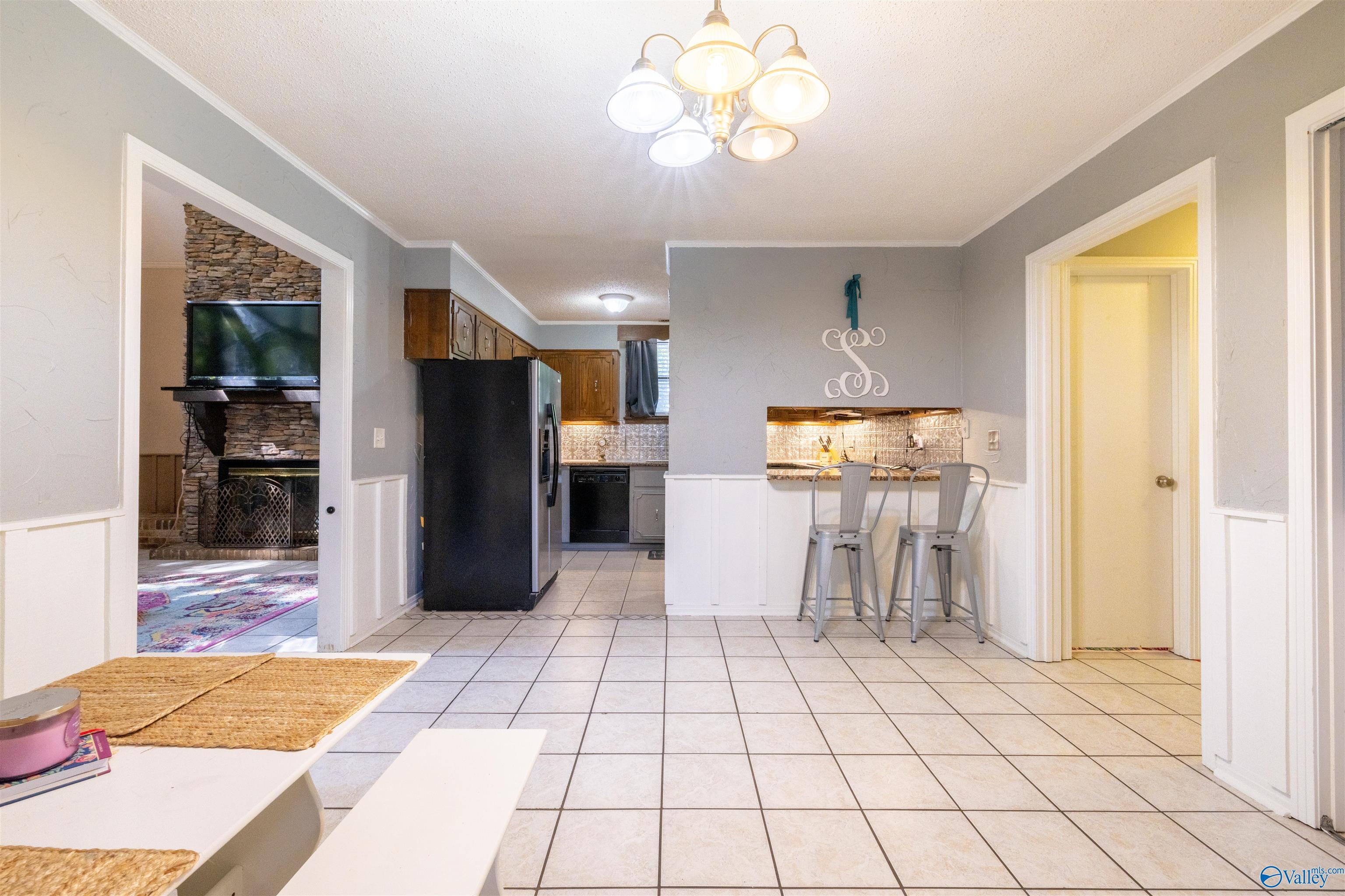 572 County Highway 1