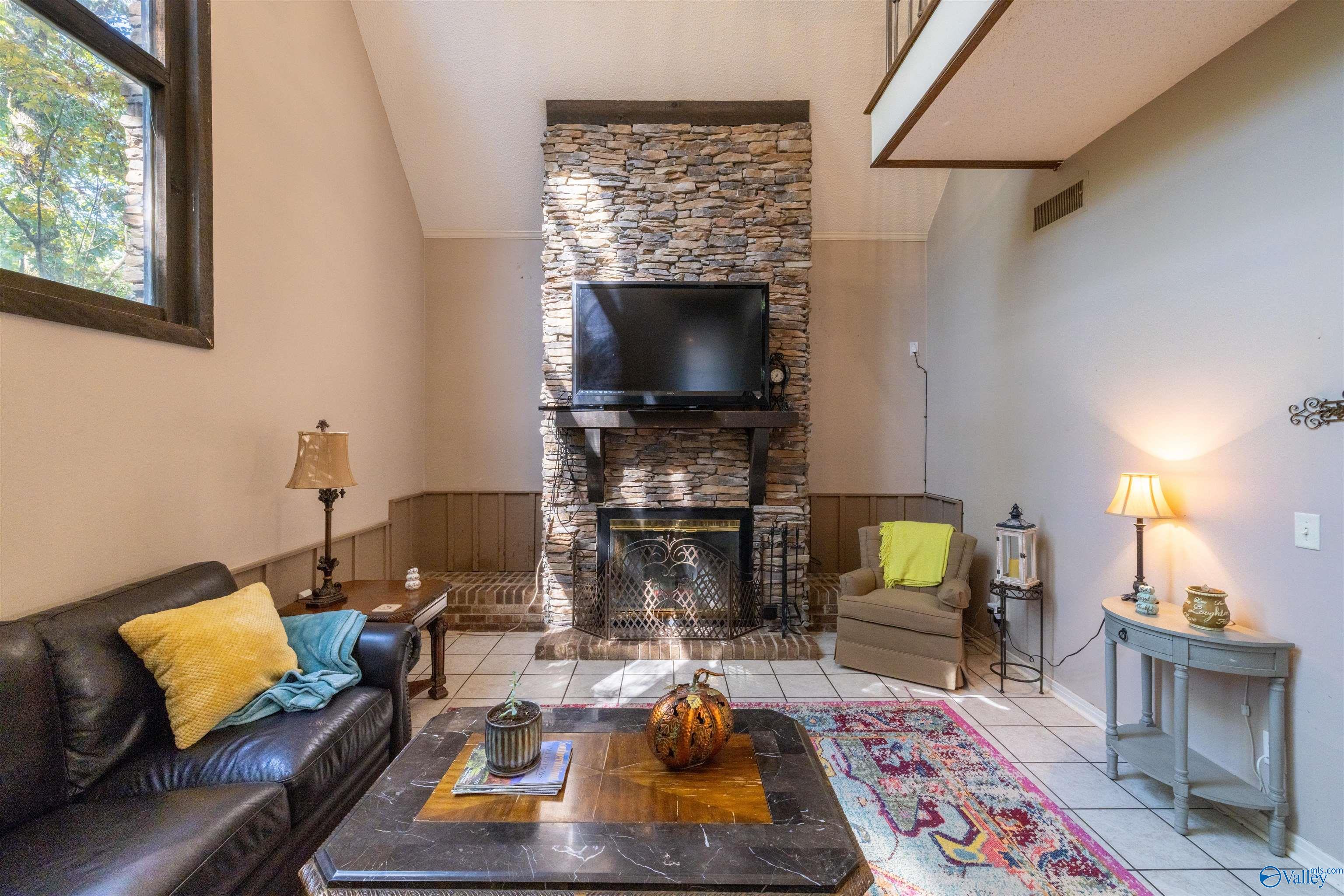 572 County Highway 1