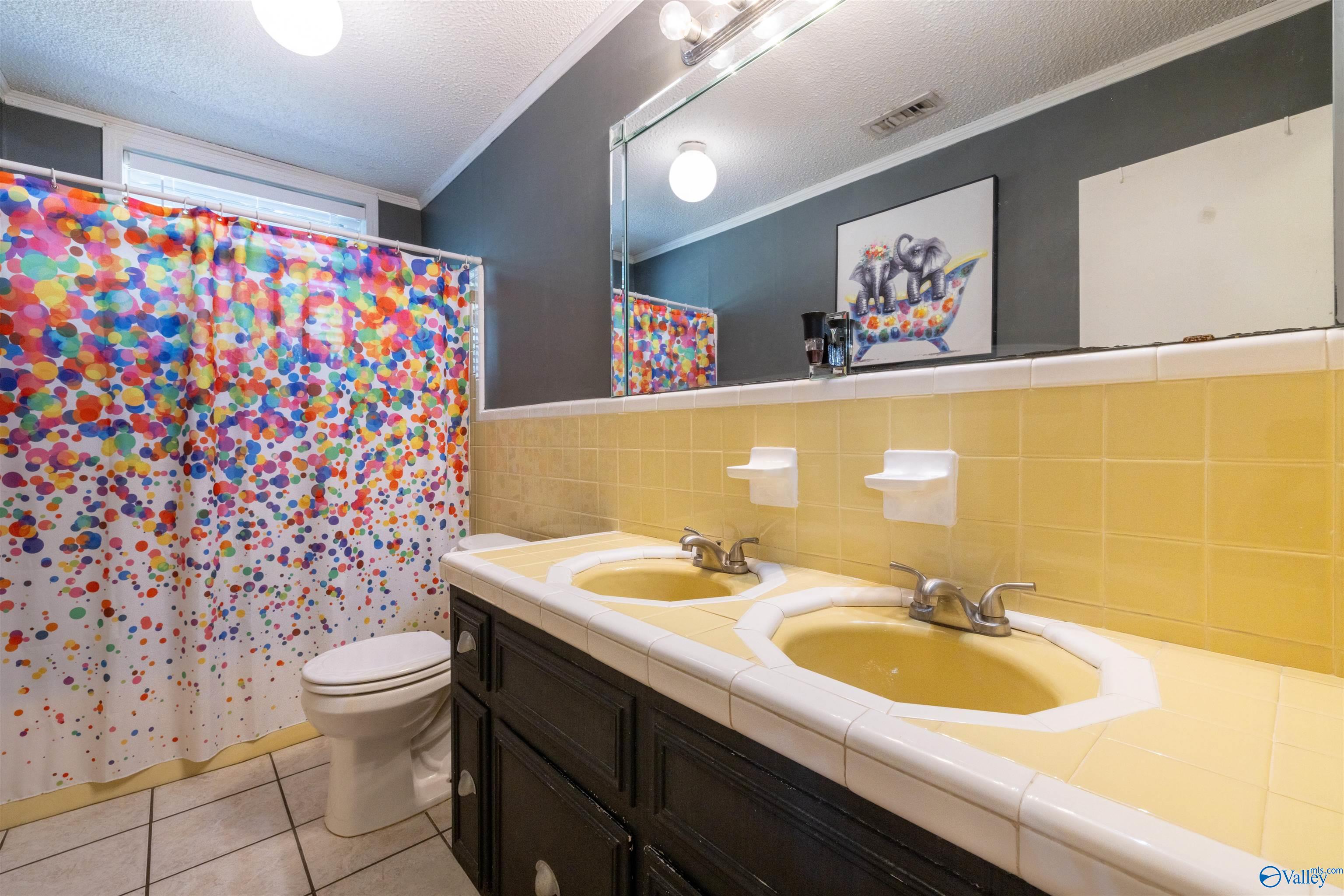 572 County Highway 1