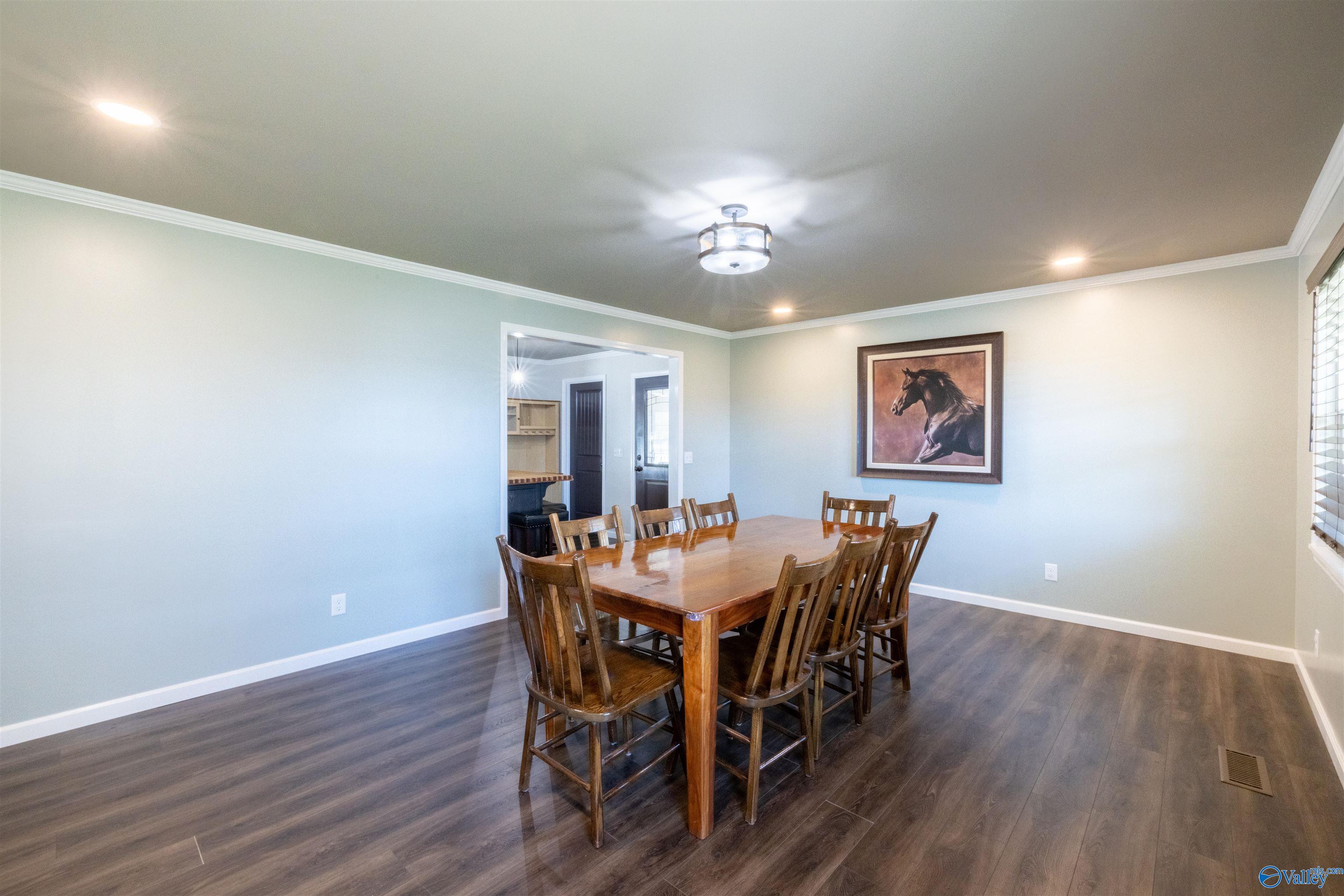 1487 County Highway 107