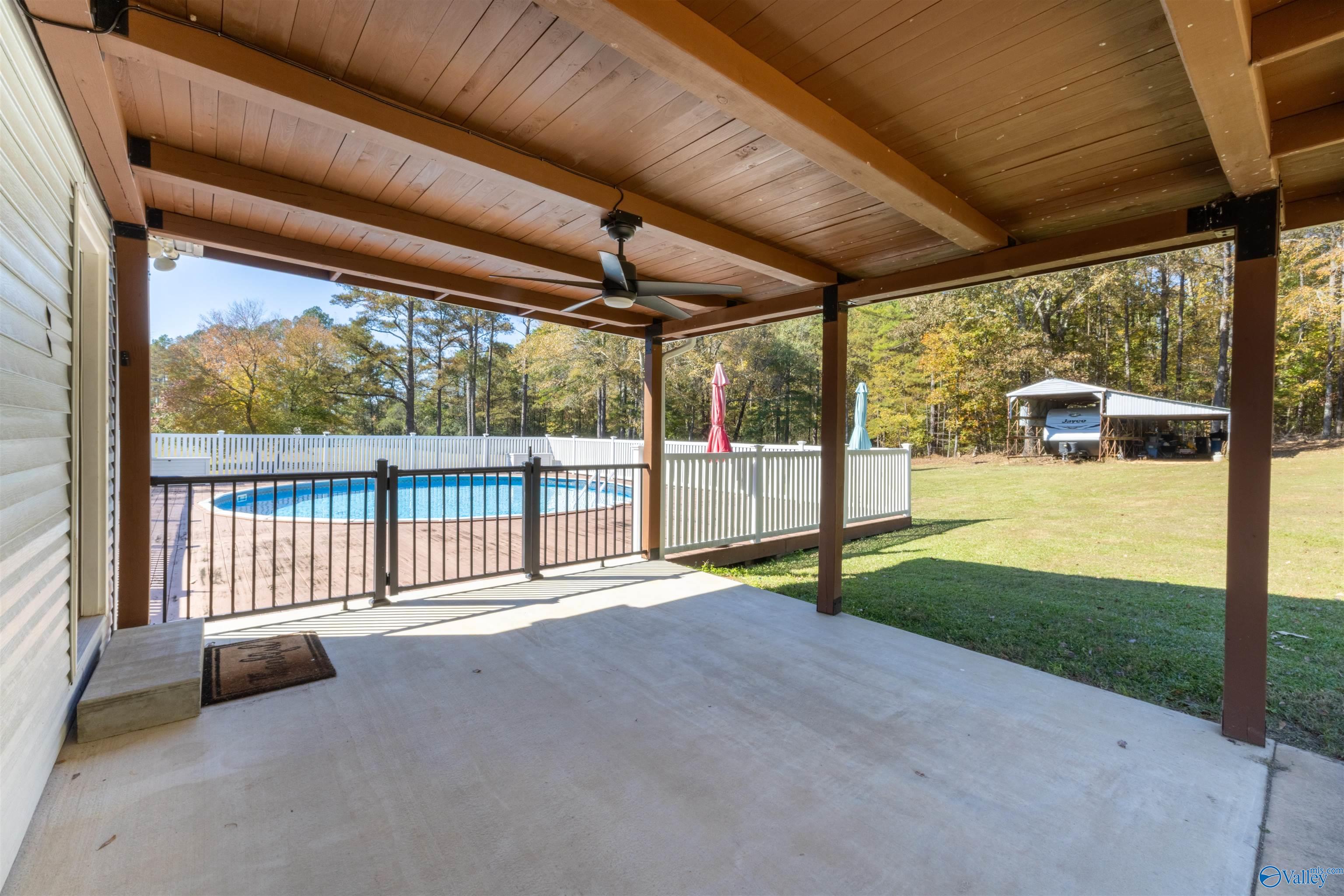1487 County Highway 107