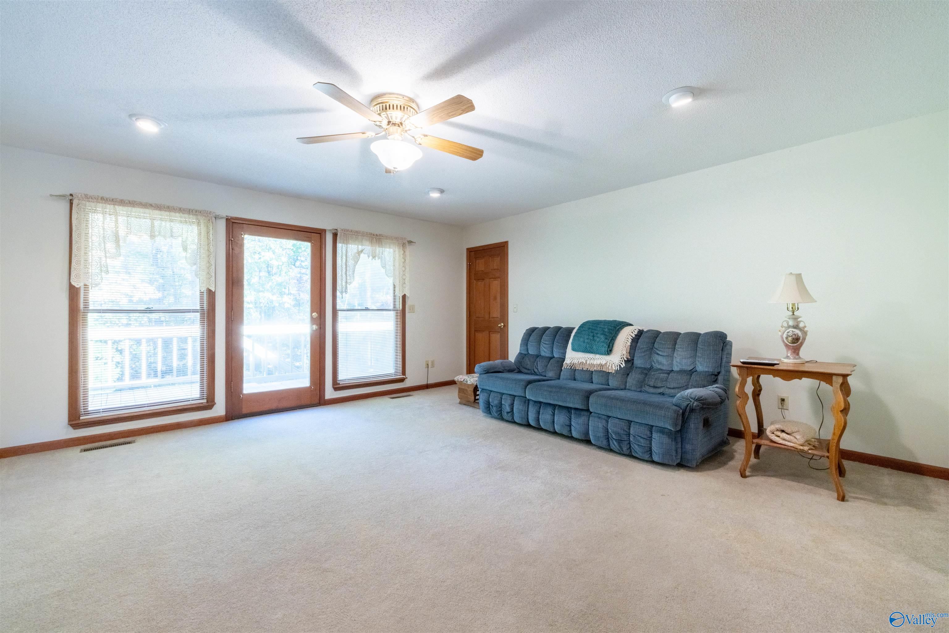 450 County Highway 1