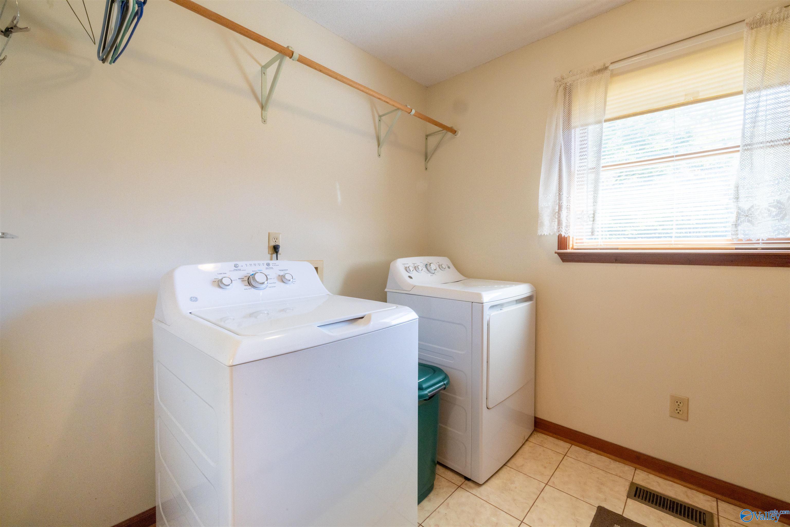 450 County Highway 1