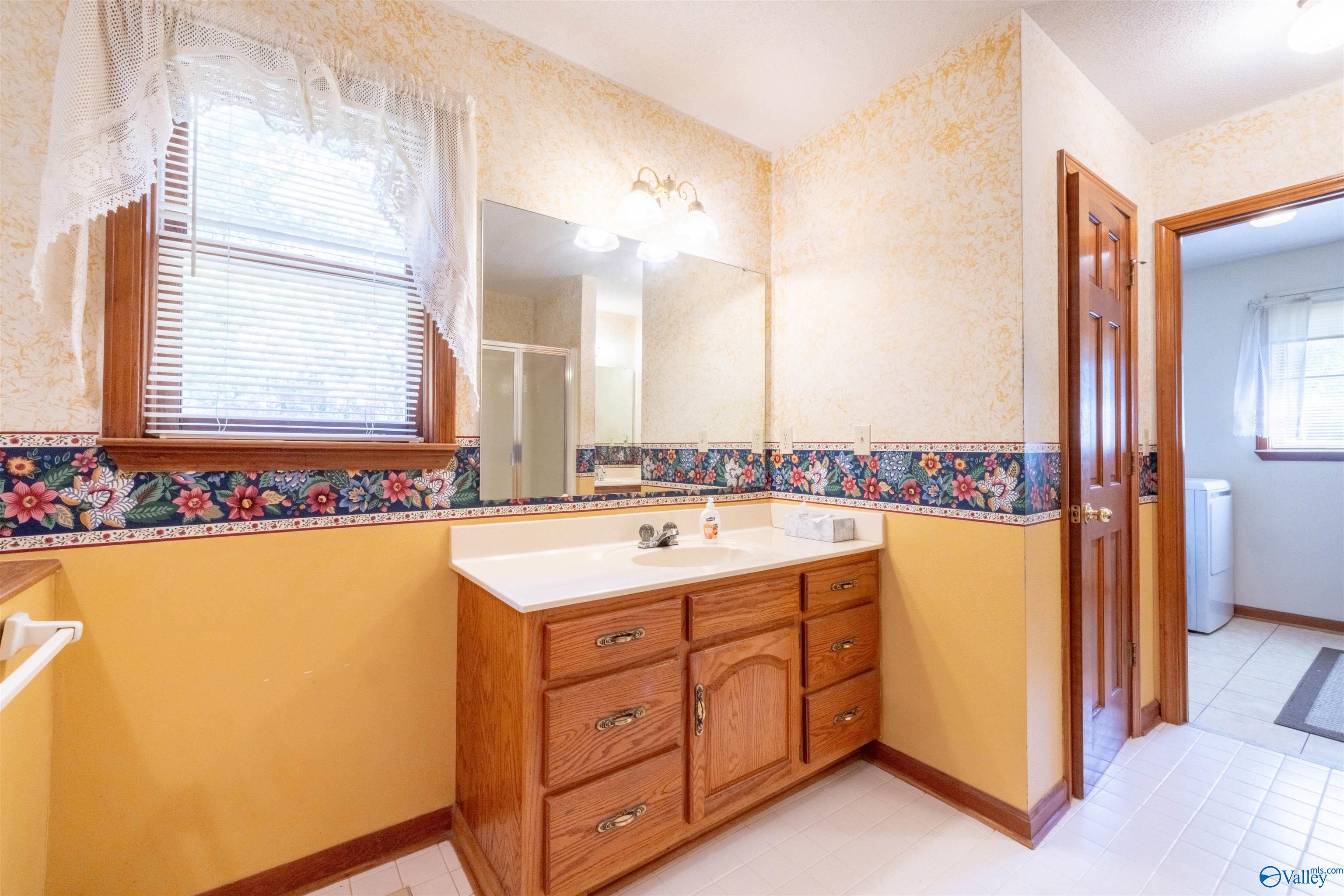 450 County Highway 1