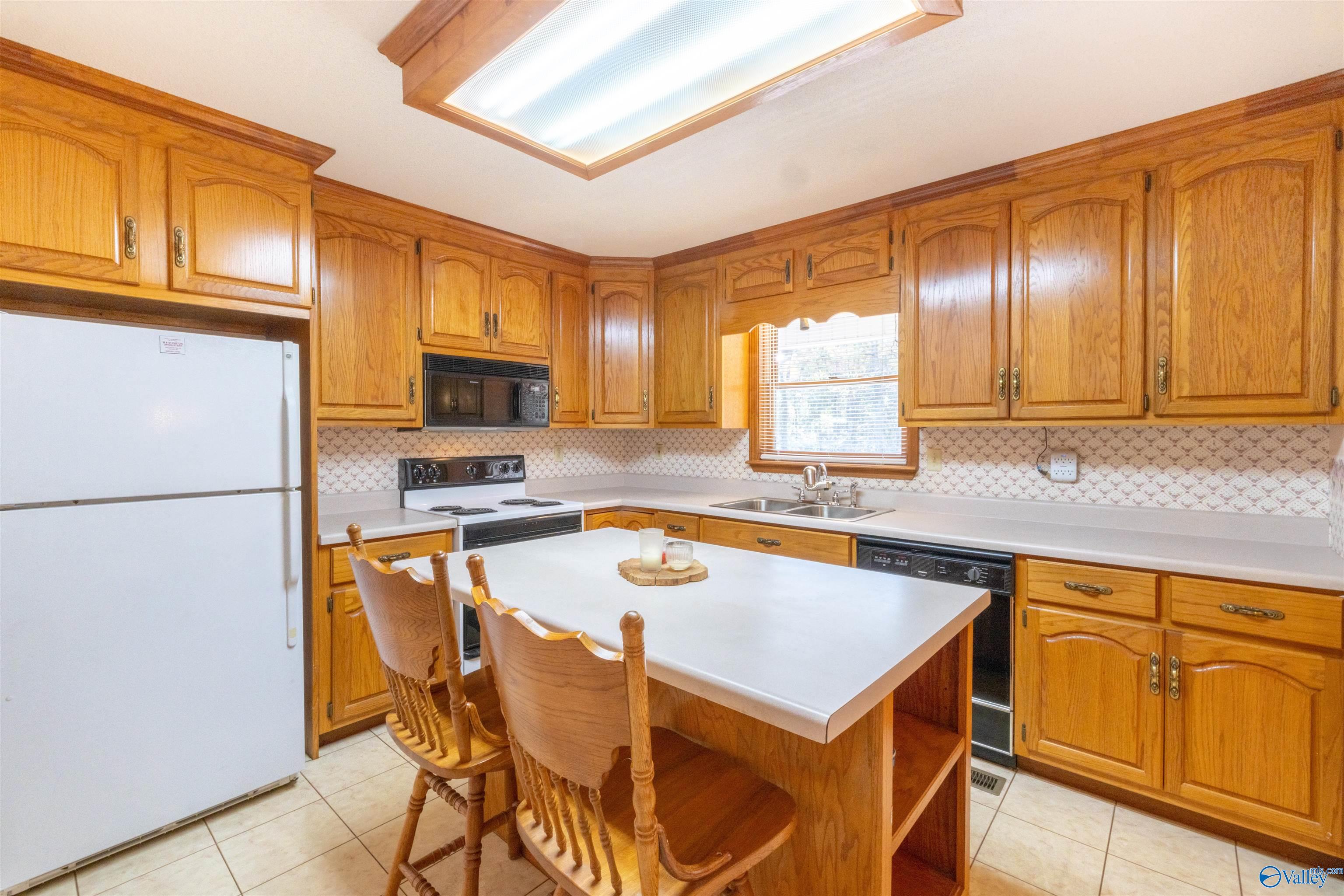 450 County Highway 1