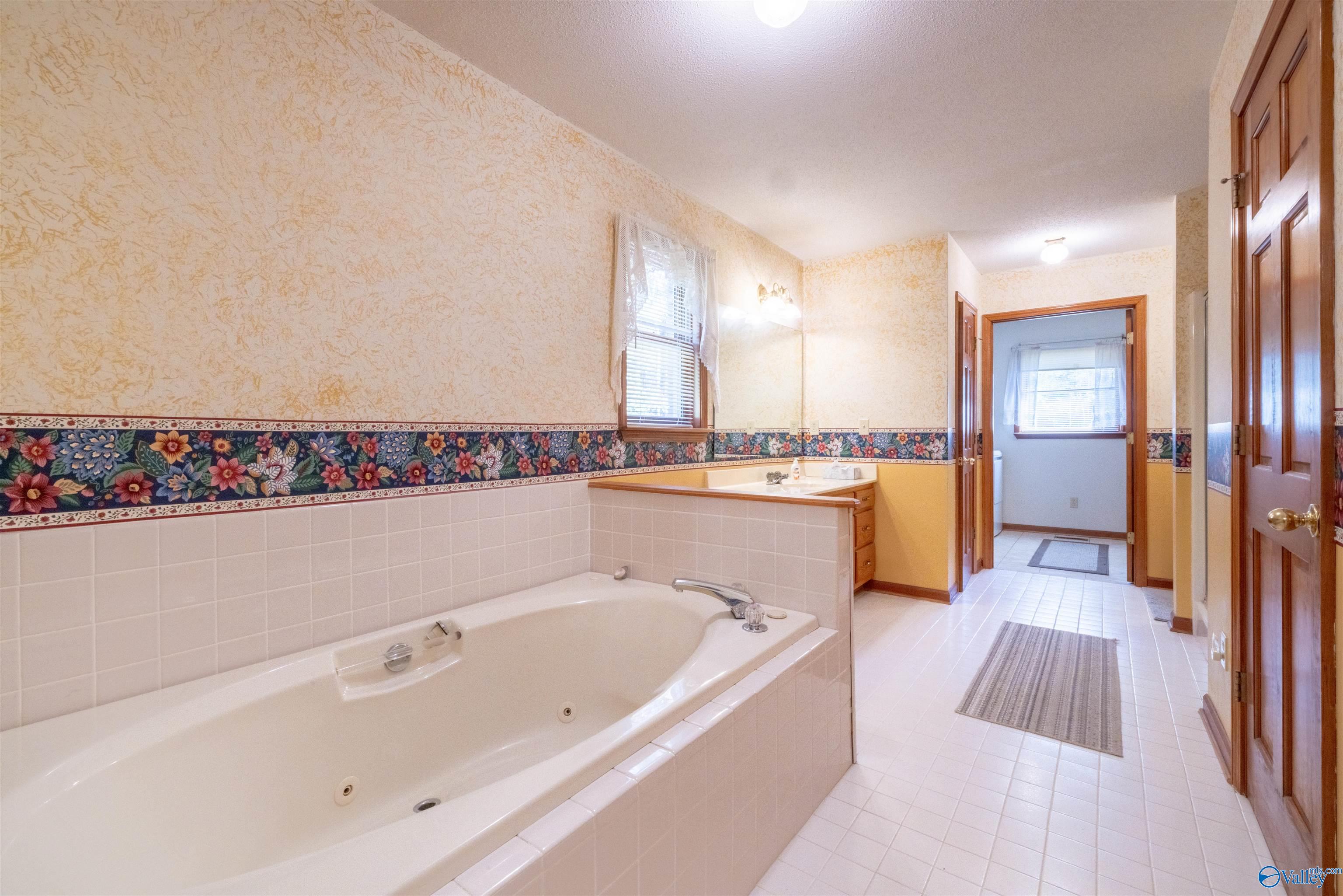 450 County Highway 1