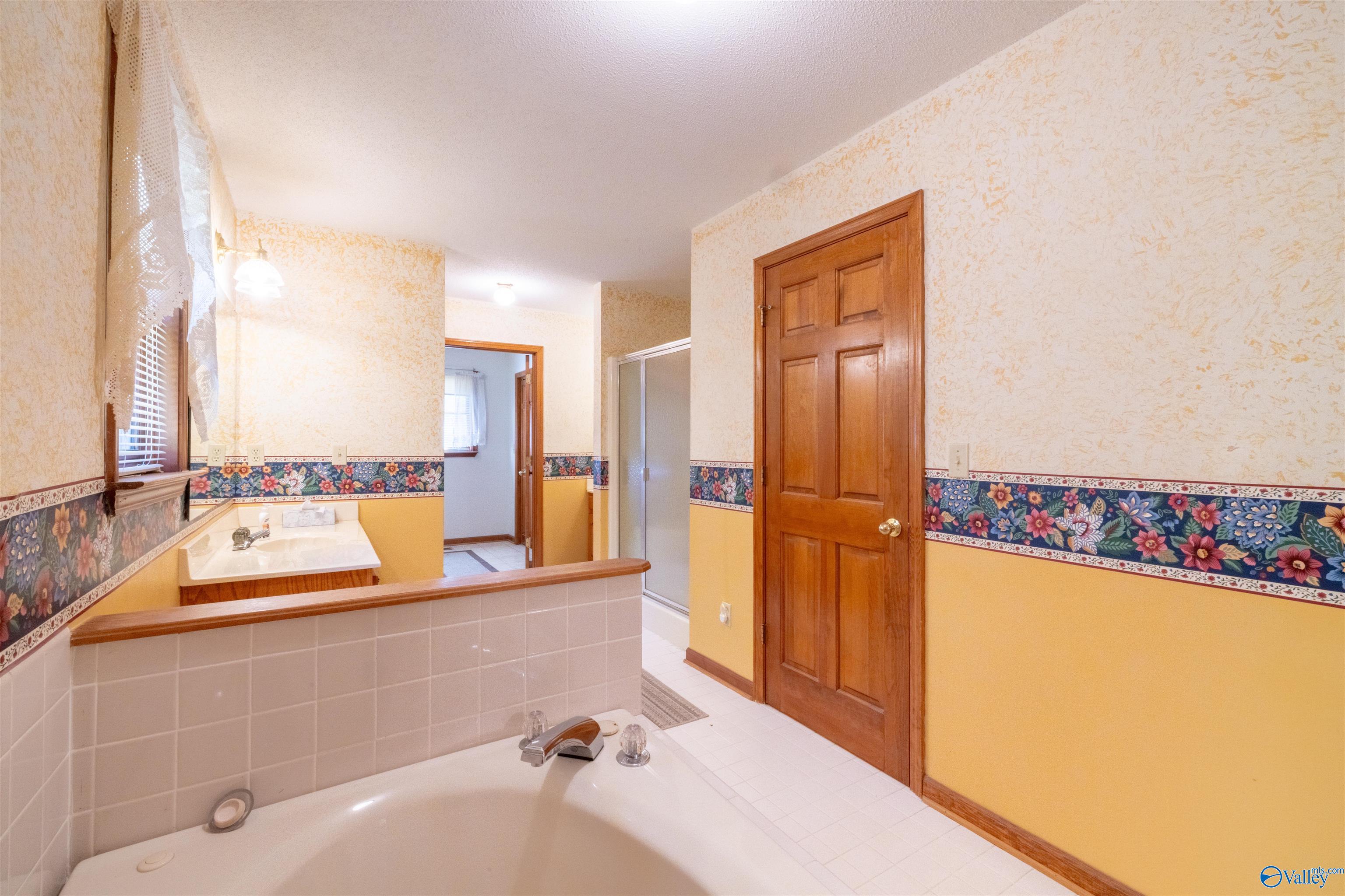 450 County Highway 1