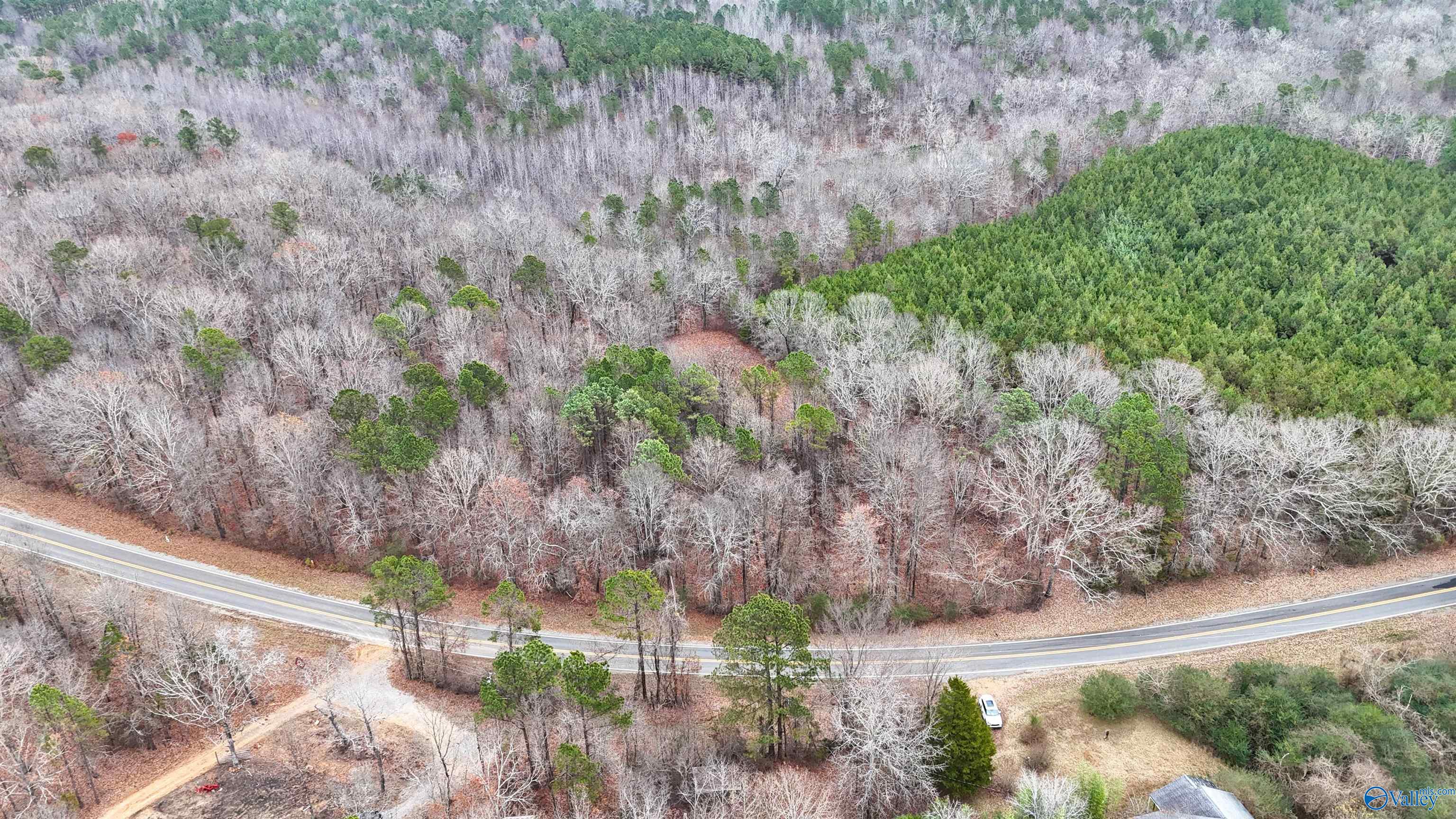 2.3 Acres County Highway 29