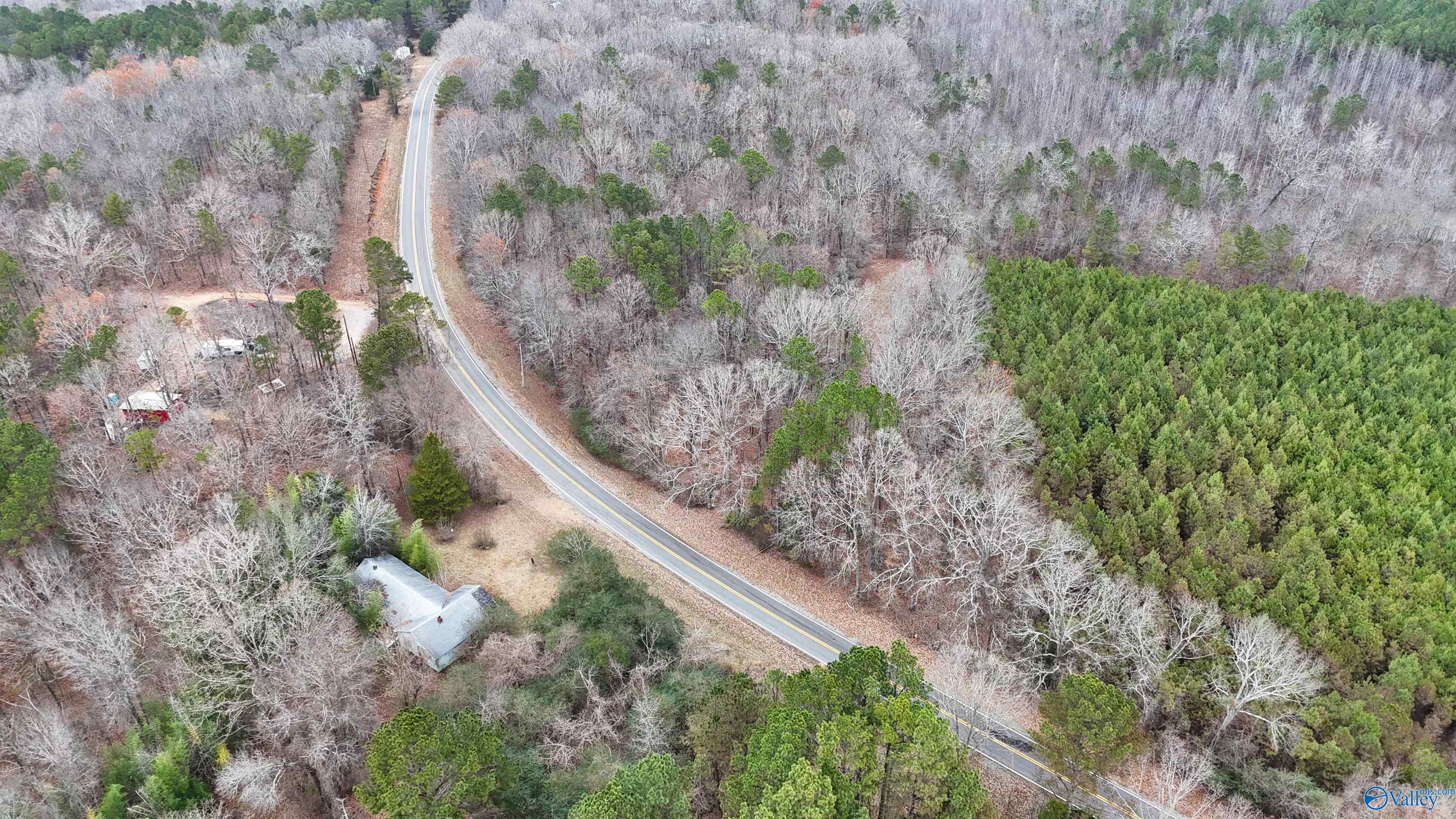 2.3 Acres County Highway 29