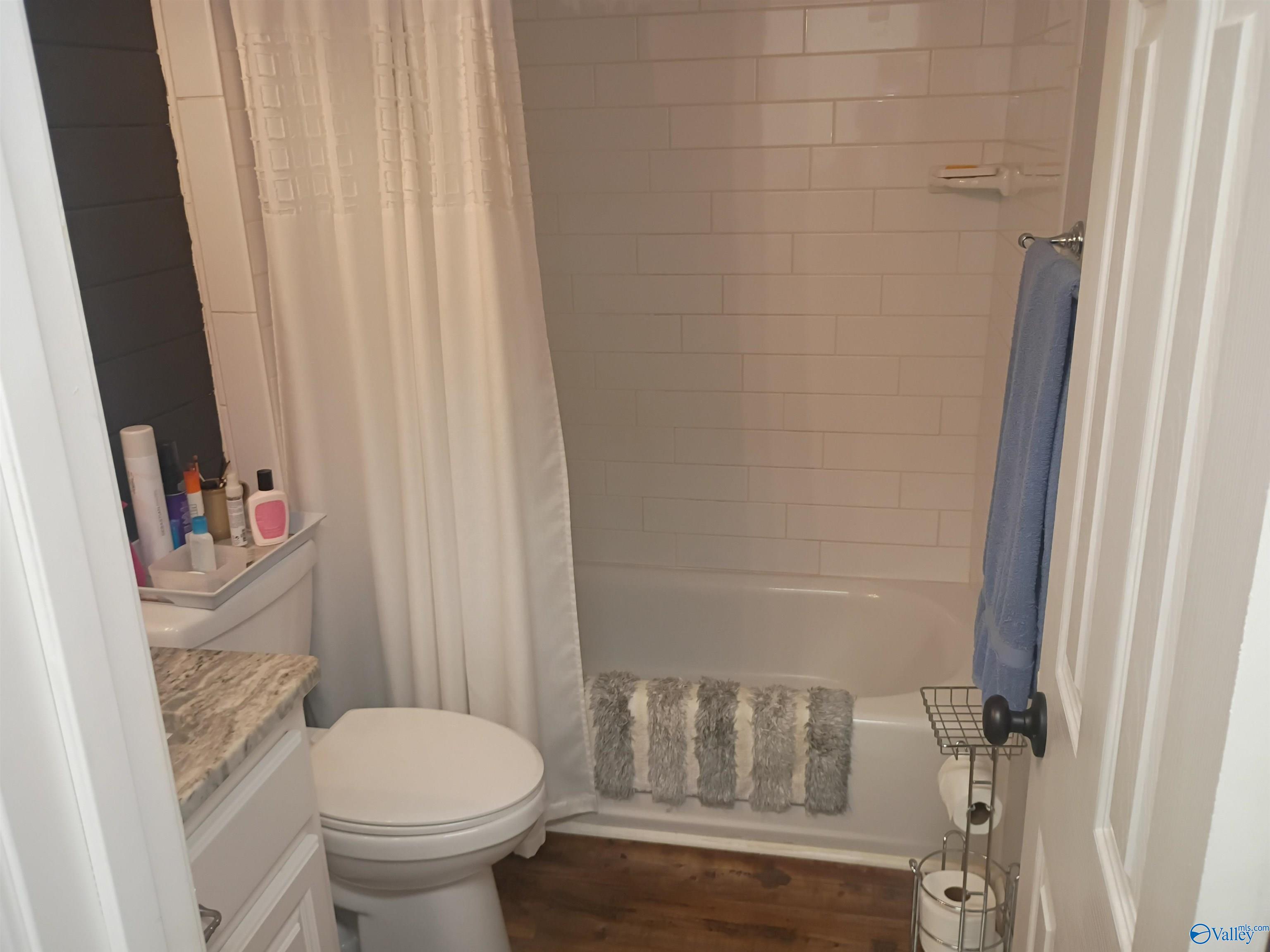 3363 Crews Road County Highway 49