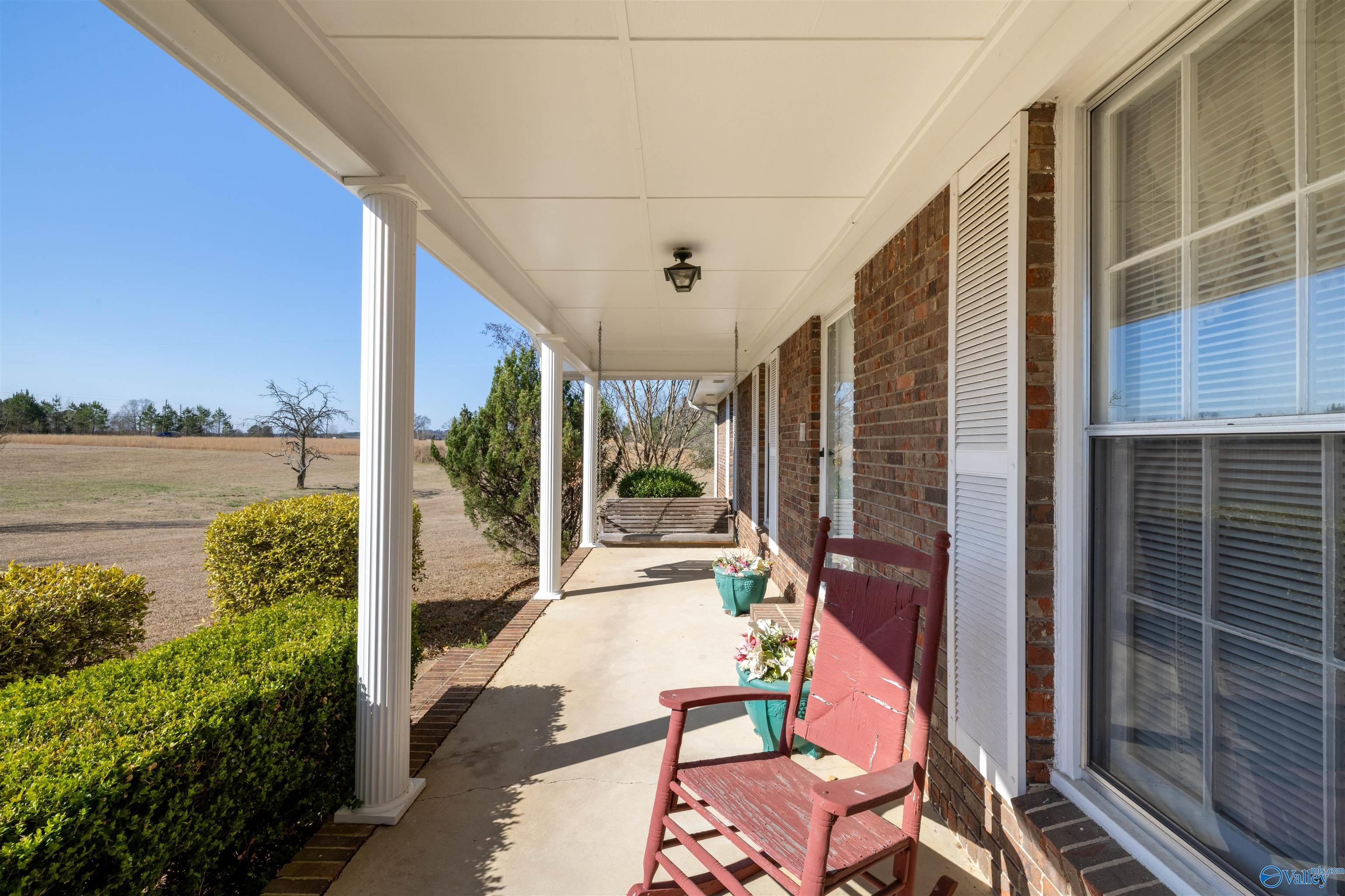 900 County Highway 35