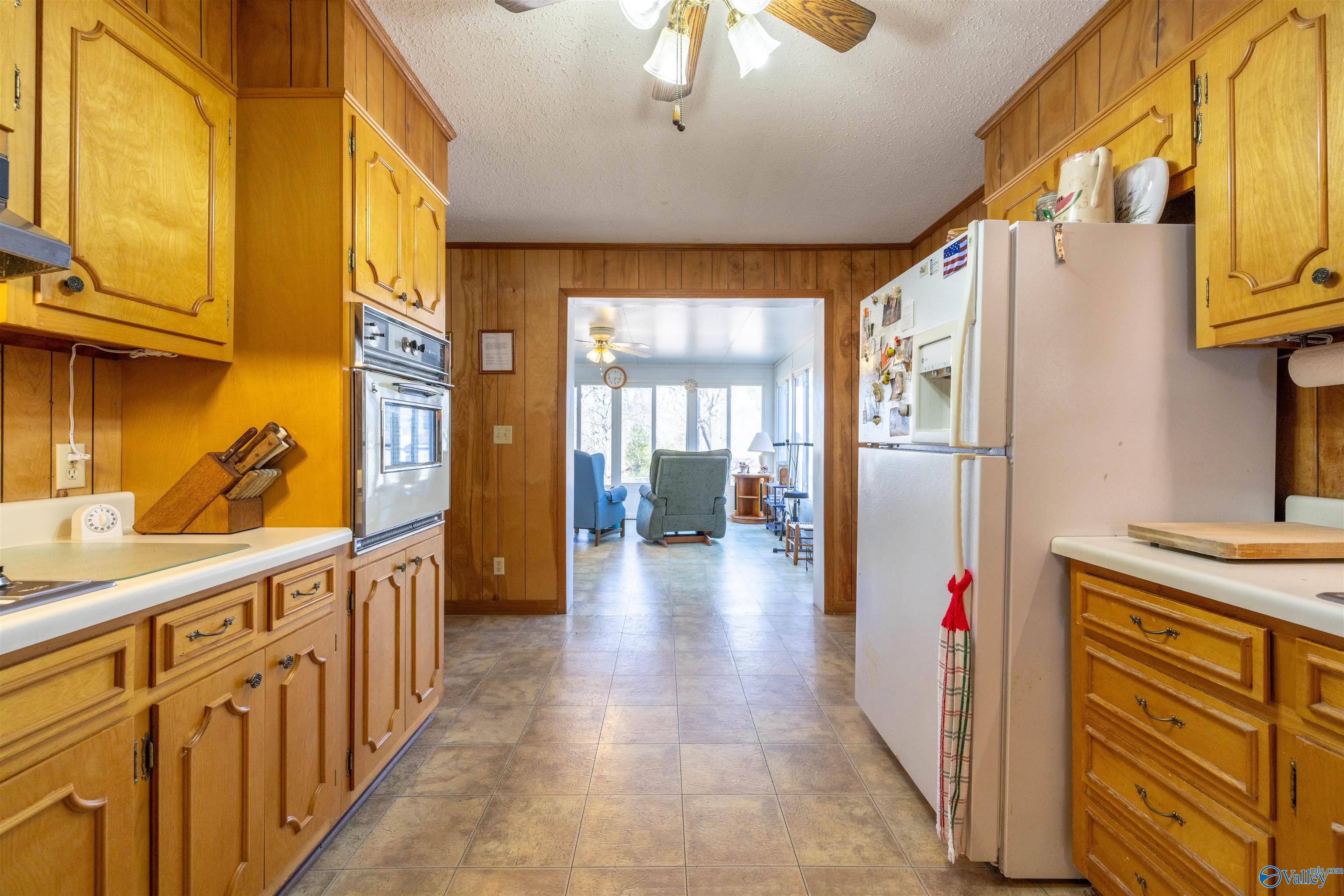 900 County Highway 35