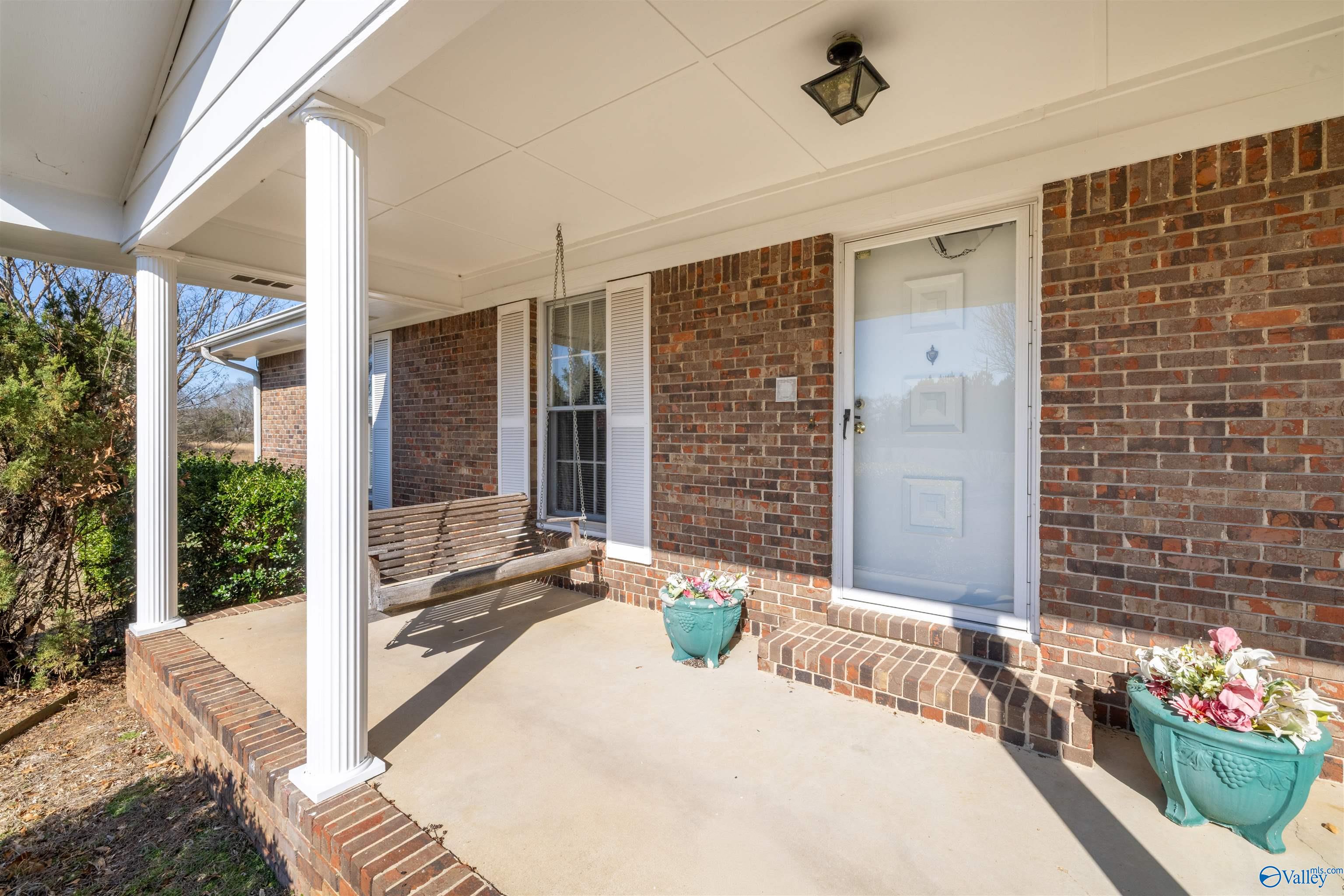 900 County Highway 35