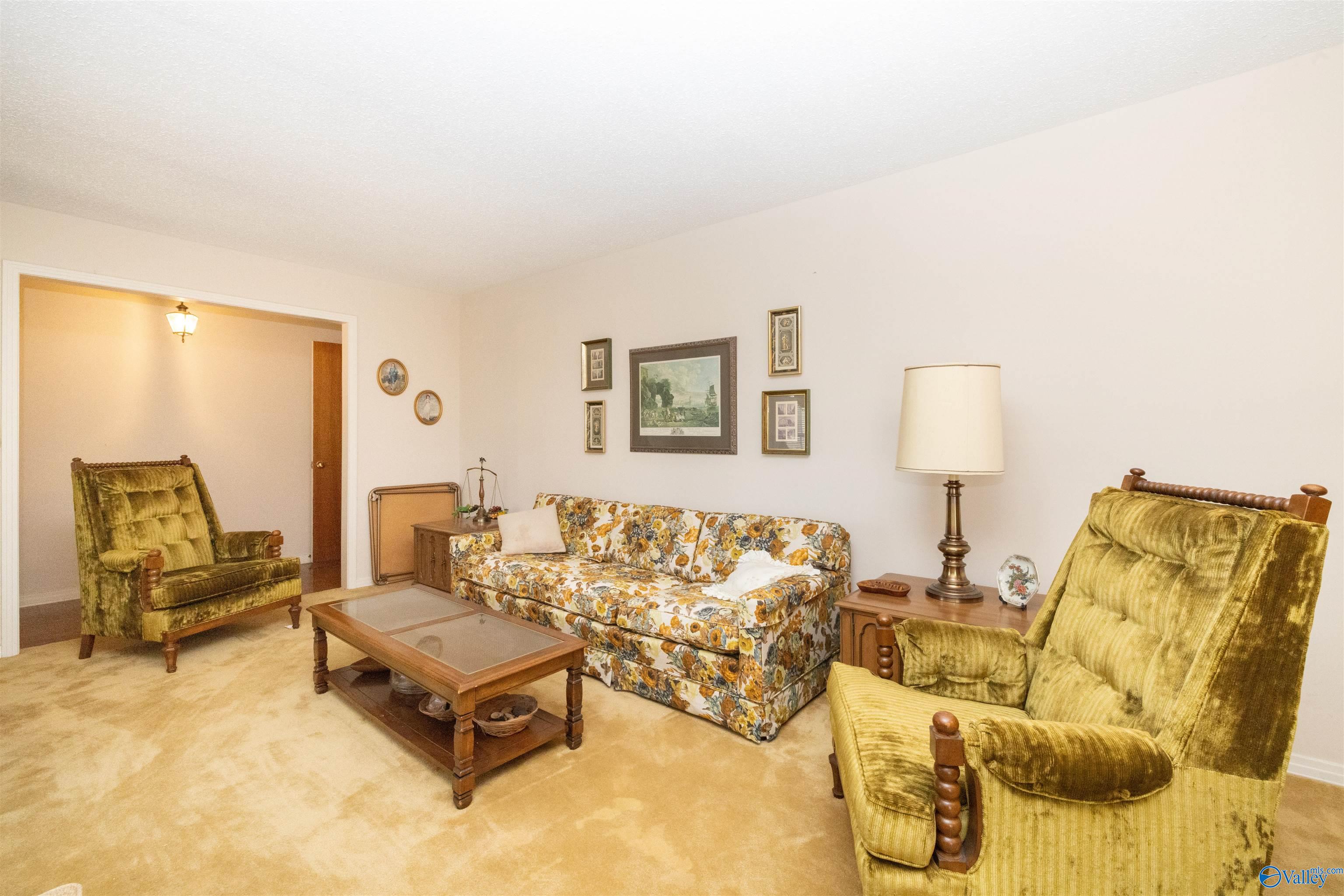 900 County Highway 35