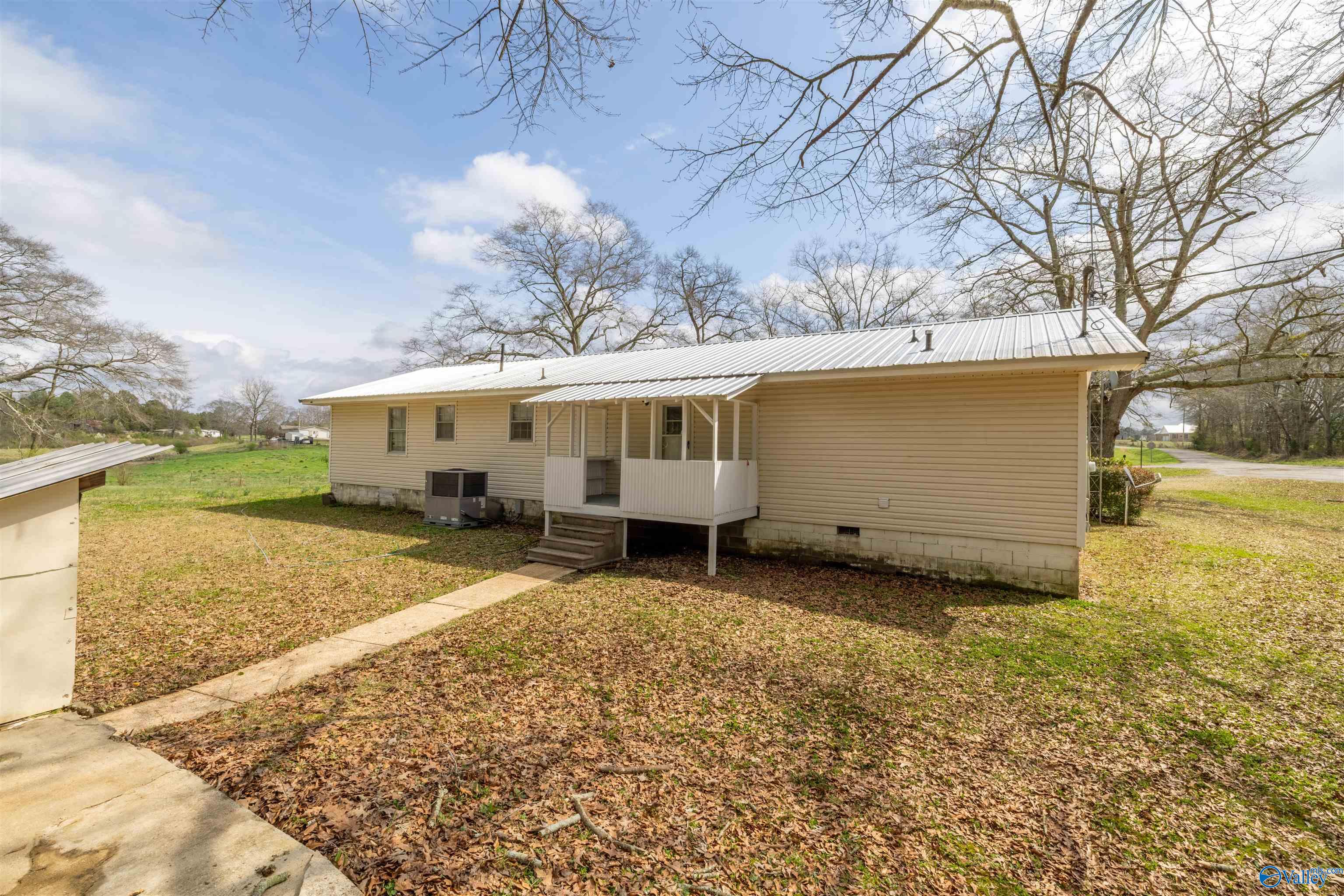 10983 County Highway 11