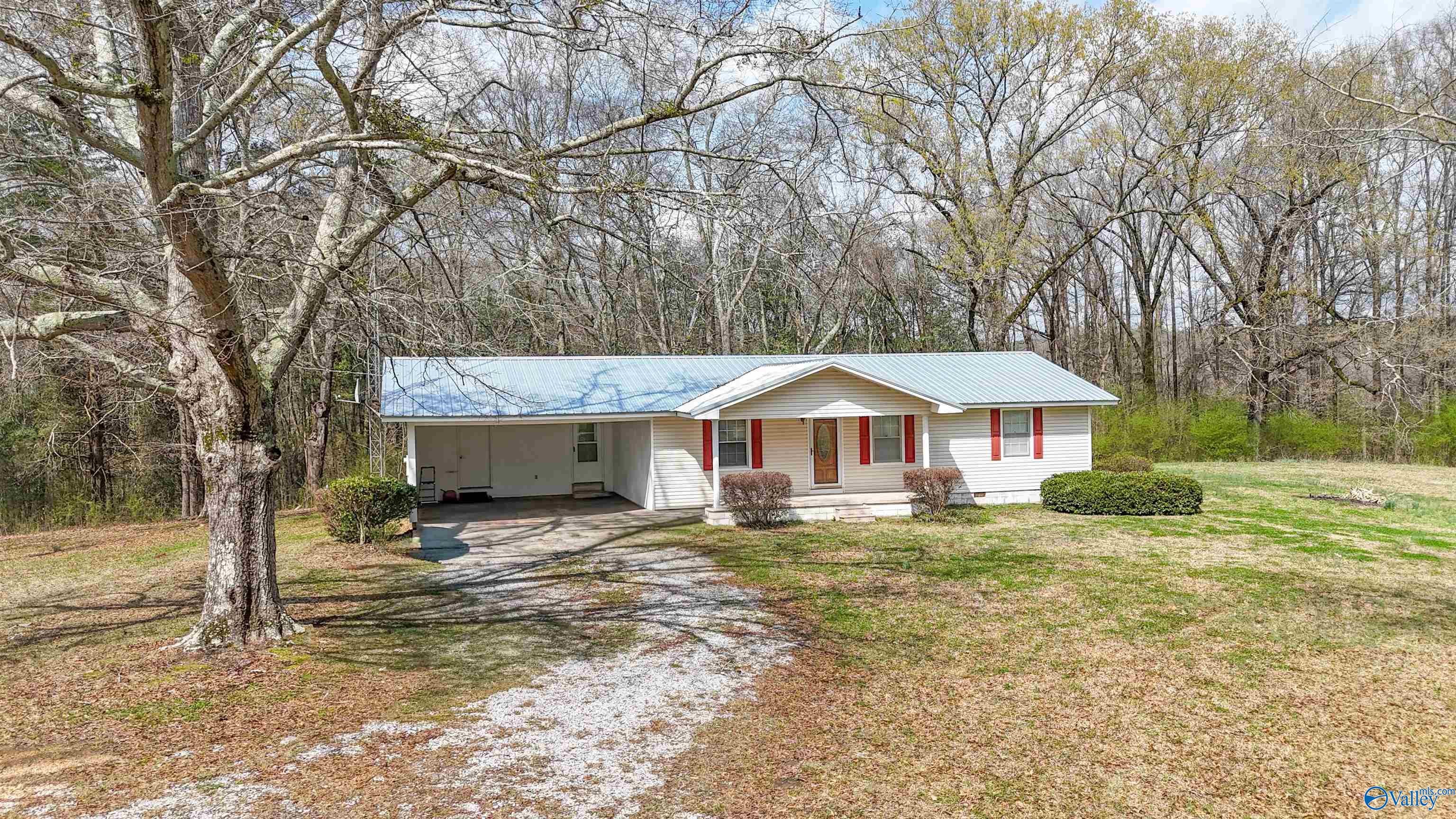 10983 County Highway 11