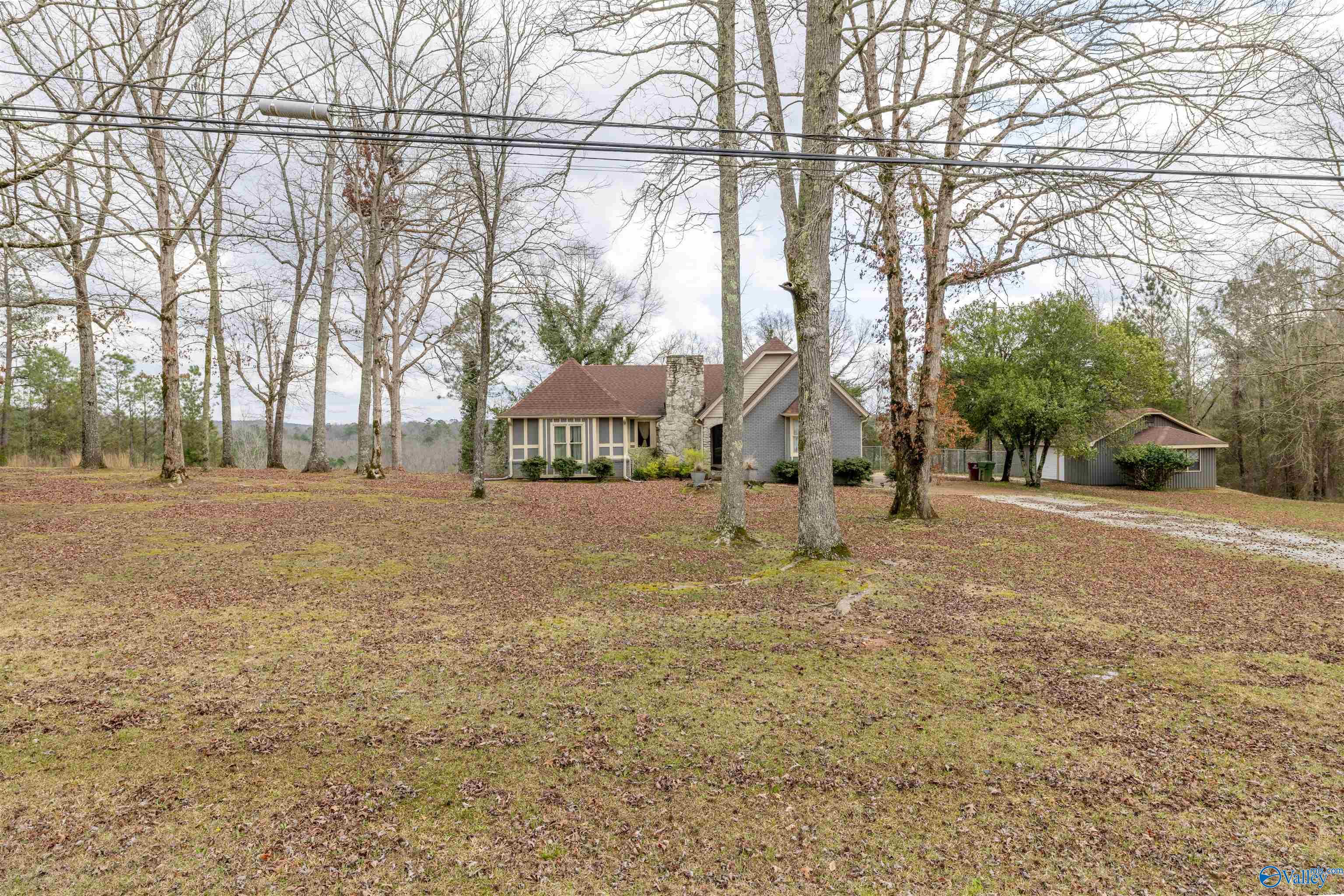 1190 Grandview Drive