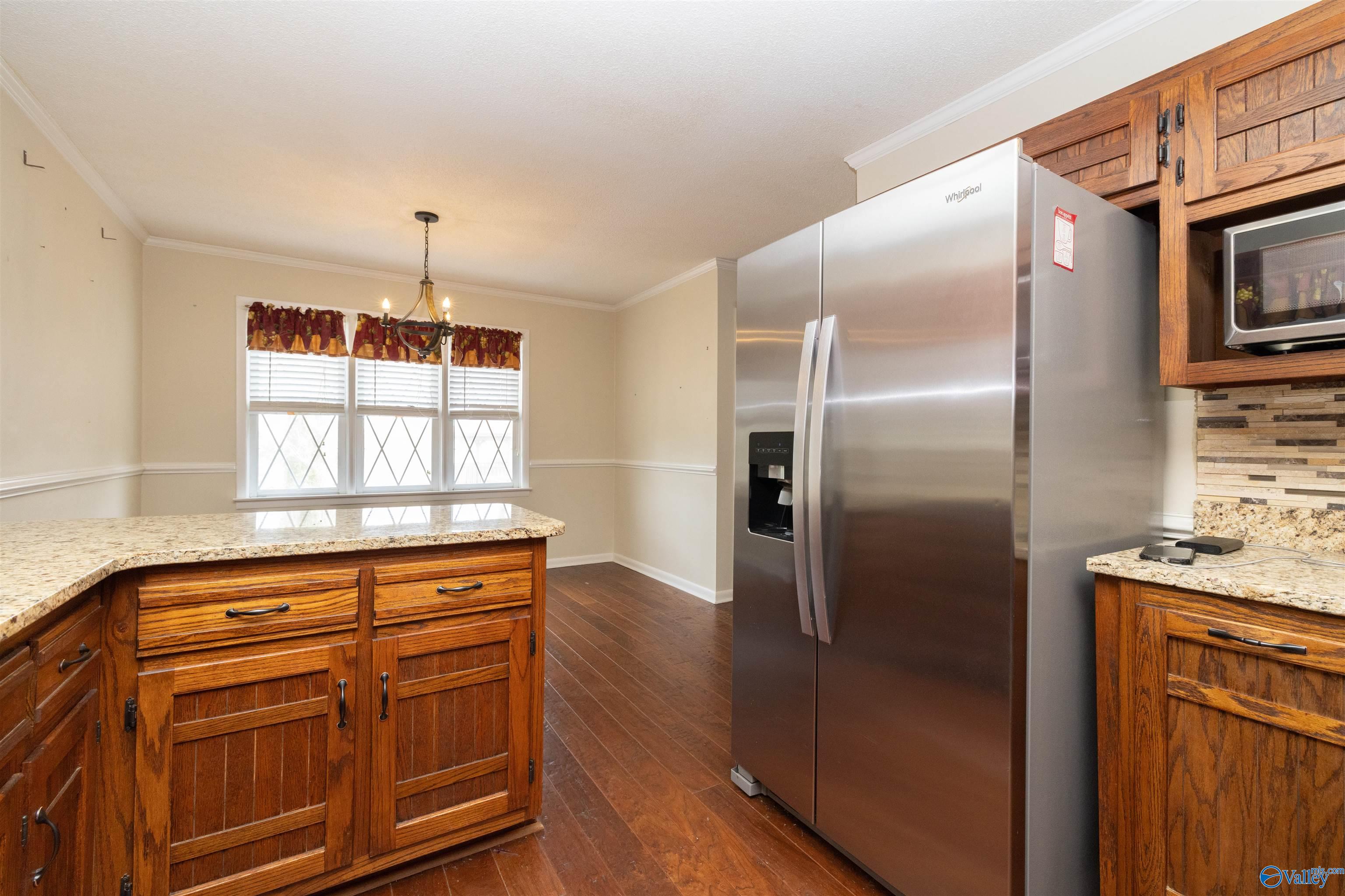 1190 Grandview Drive