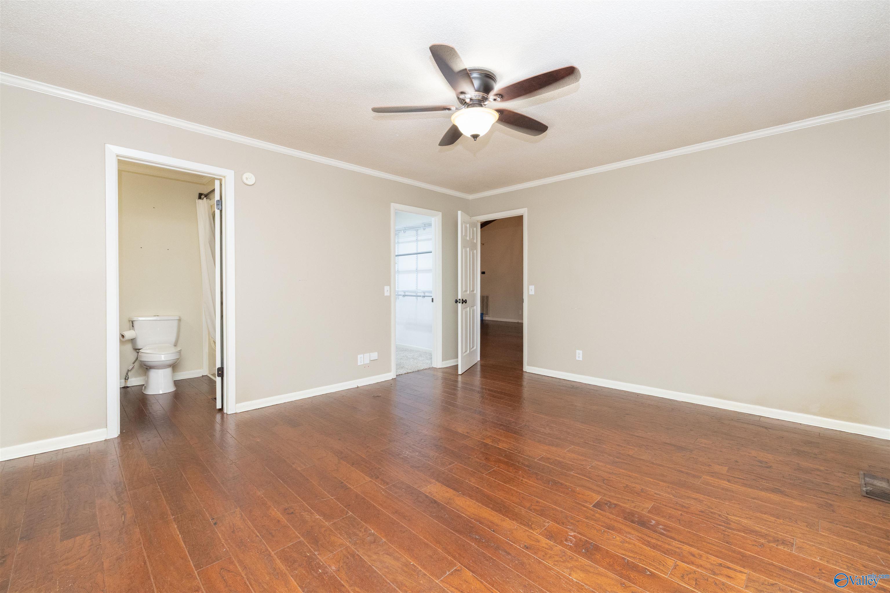 1190 Grandview Drive