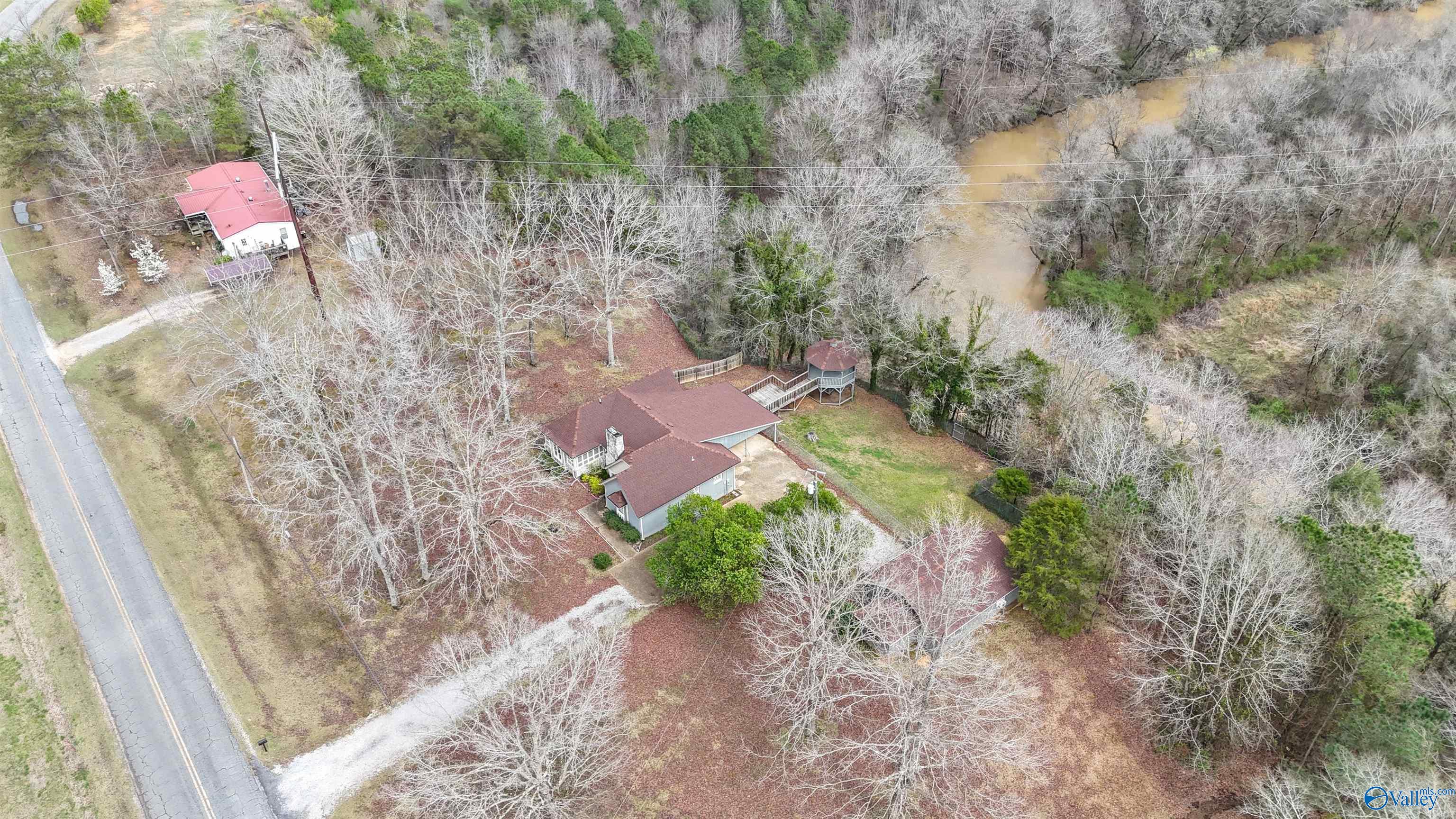 1190 Grandview Drive