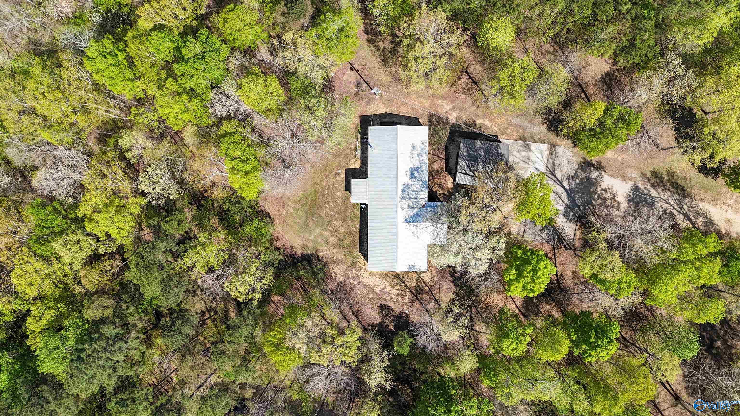 28015 US Highway 43
