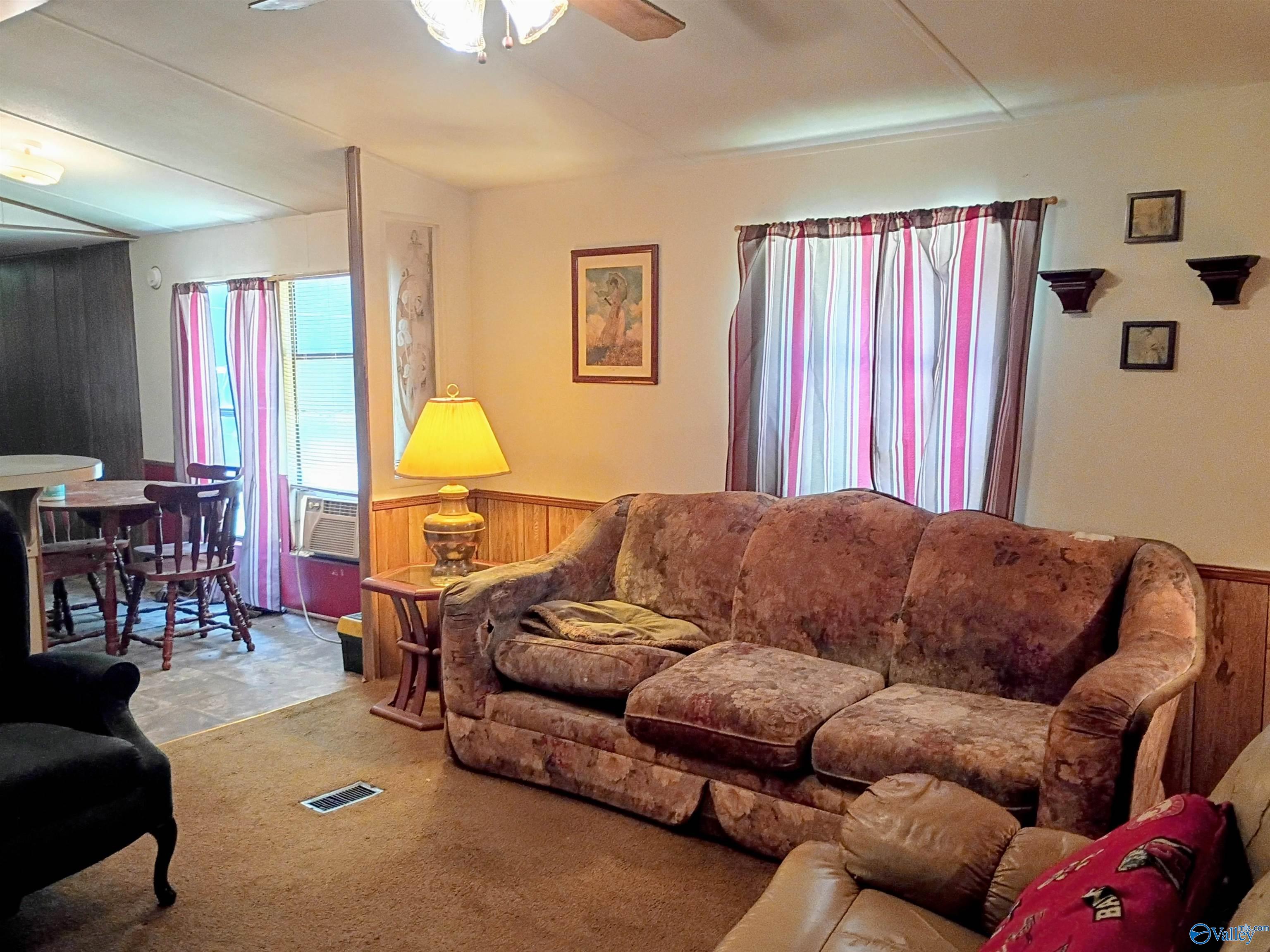 1183 County Highway 25