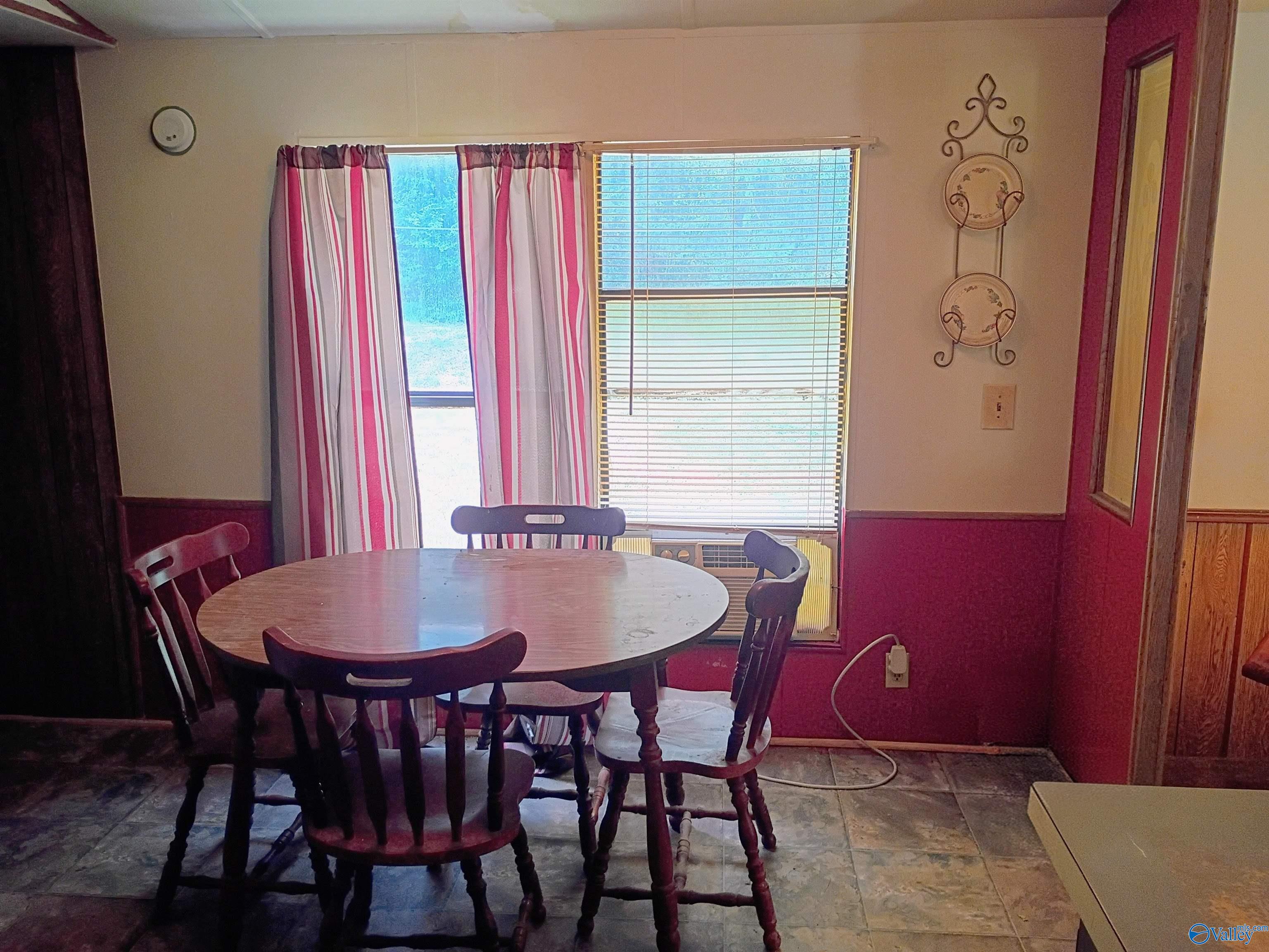 1183 County Highway 25