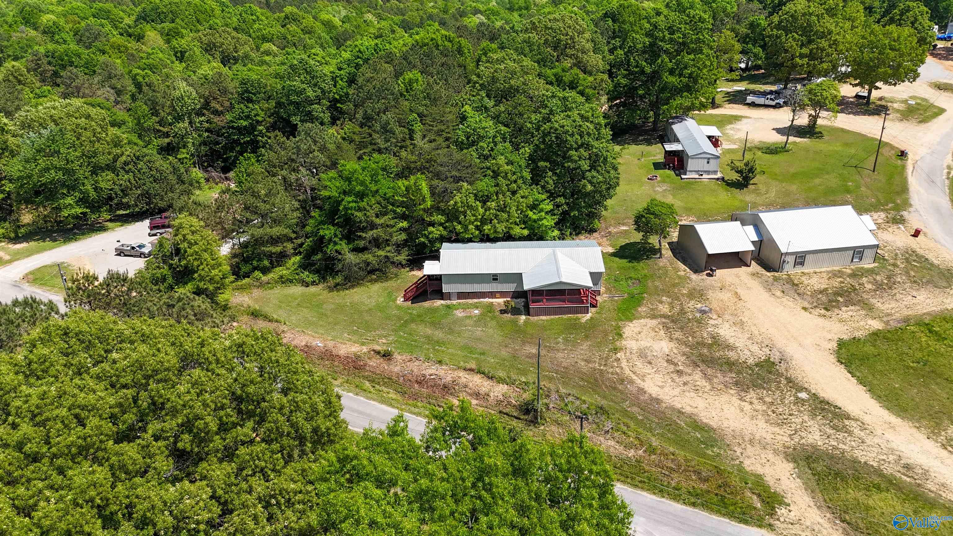 275 Chippewah Drive
