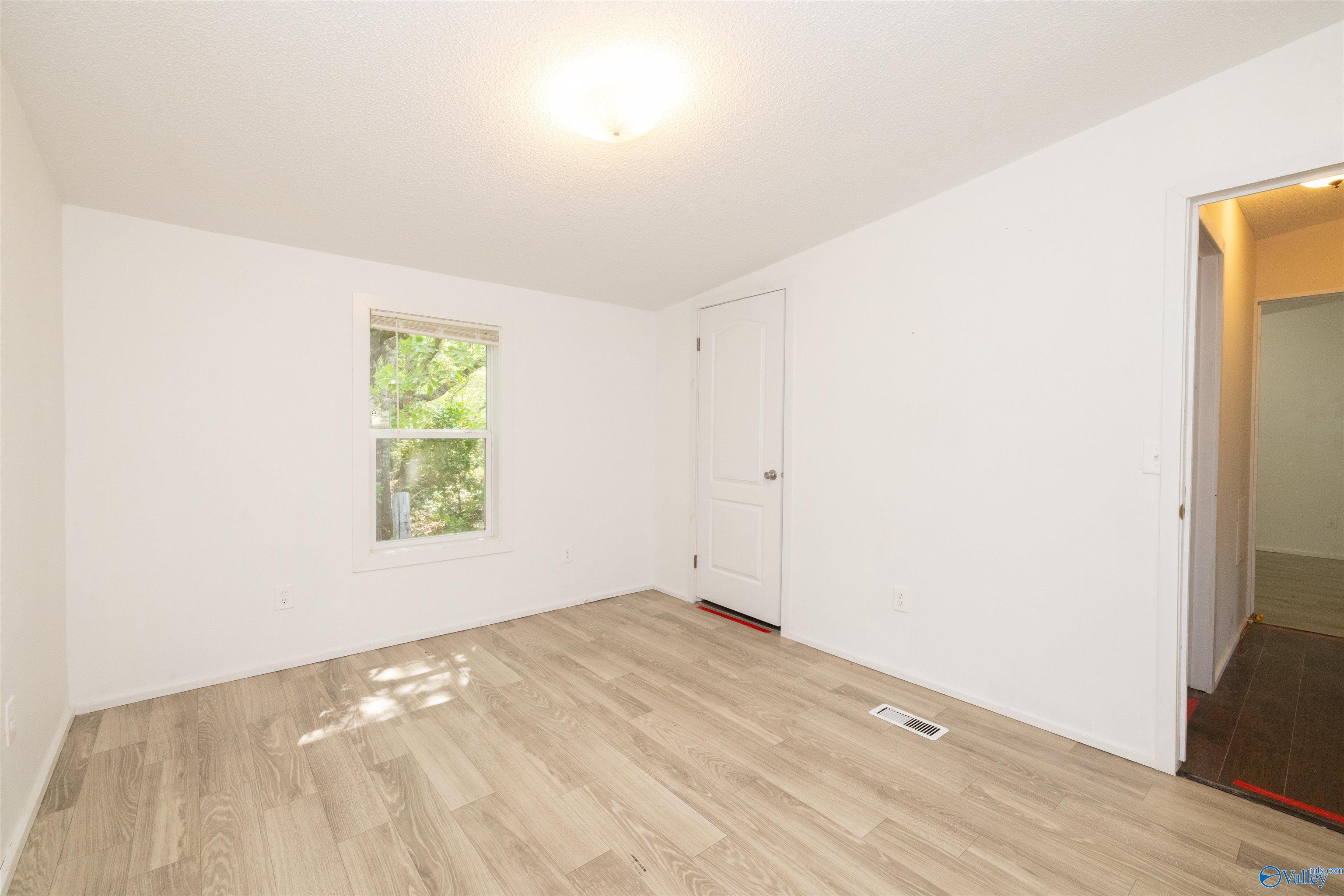 275 Chippewah Drive