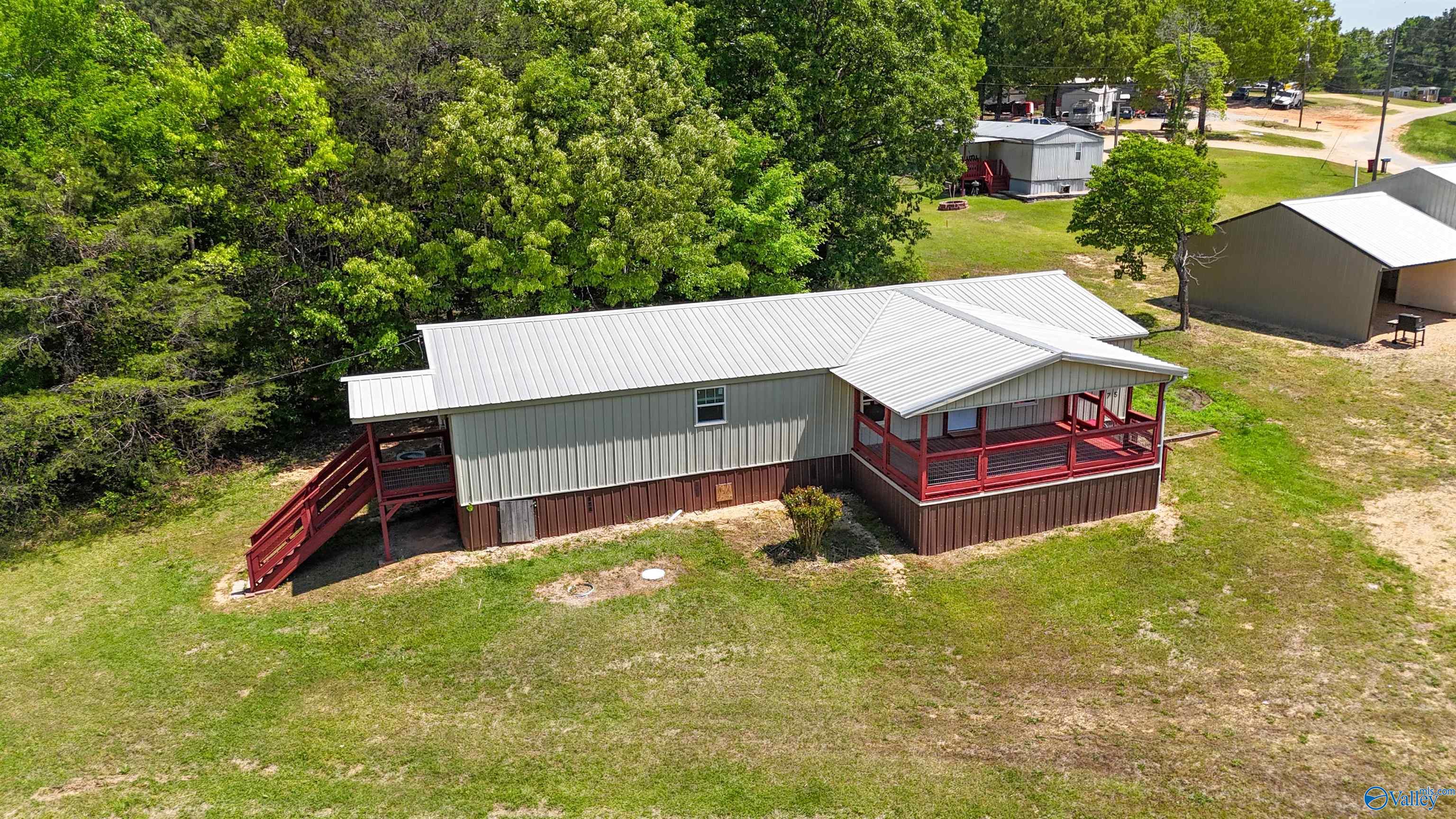 275 Chippewah Drive