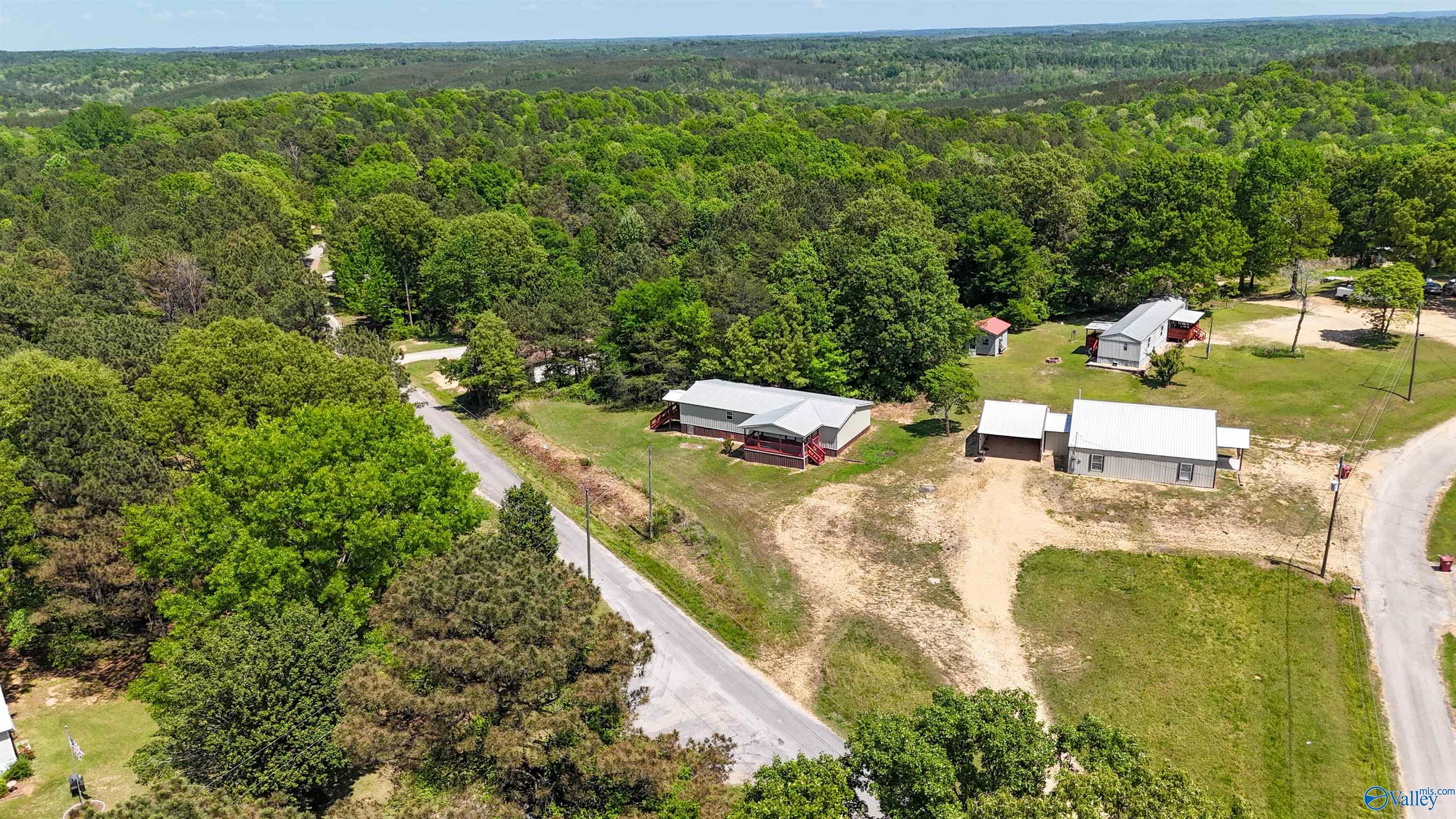 275 Chippewah Drive