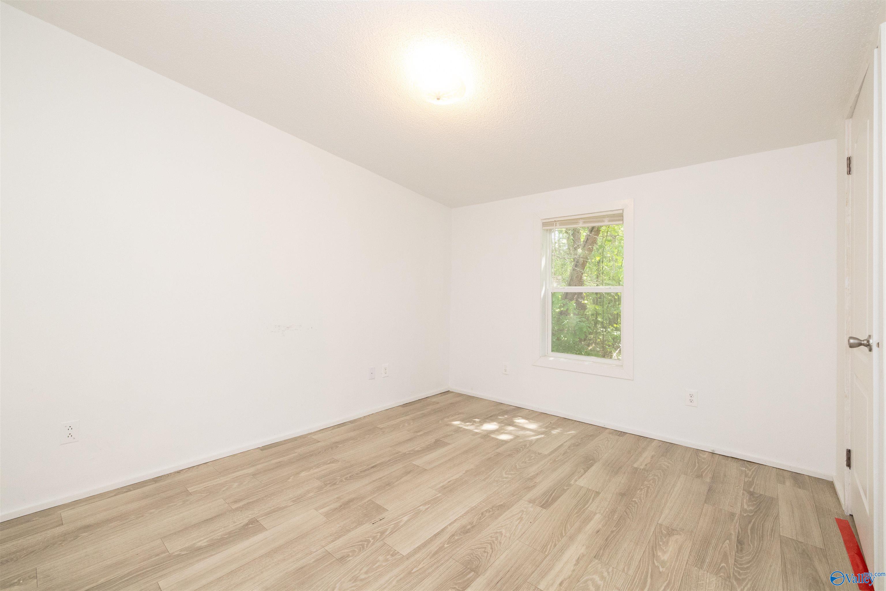 275 Chippewah Drive