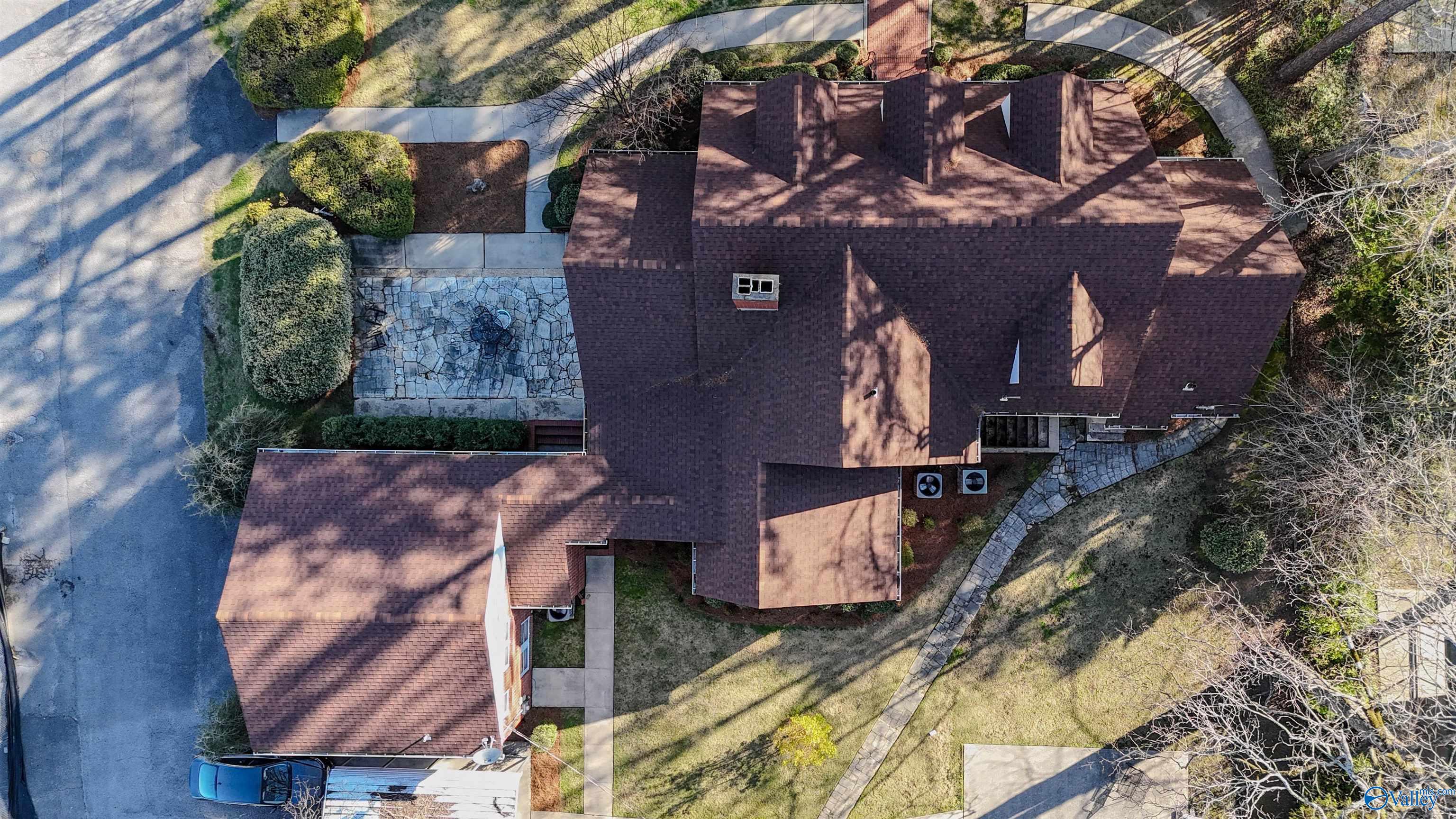 260 Bexar Avenue