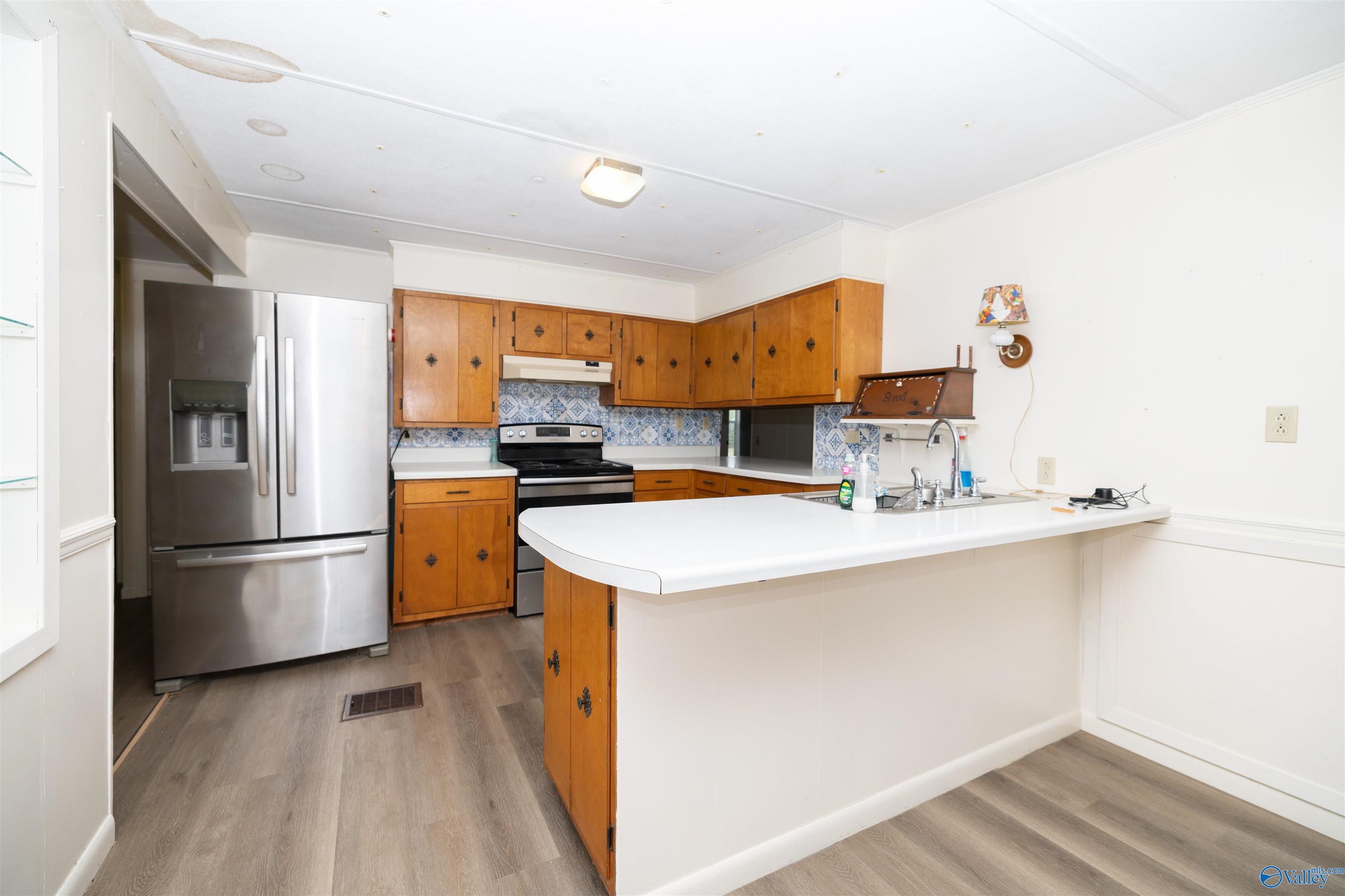 12108 State Highway 233