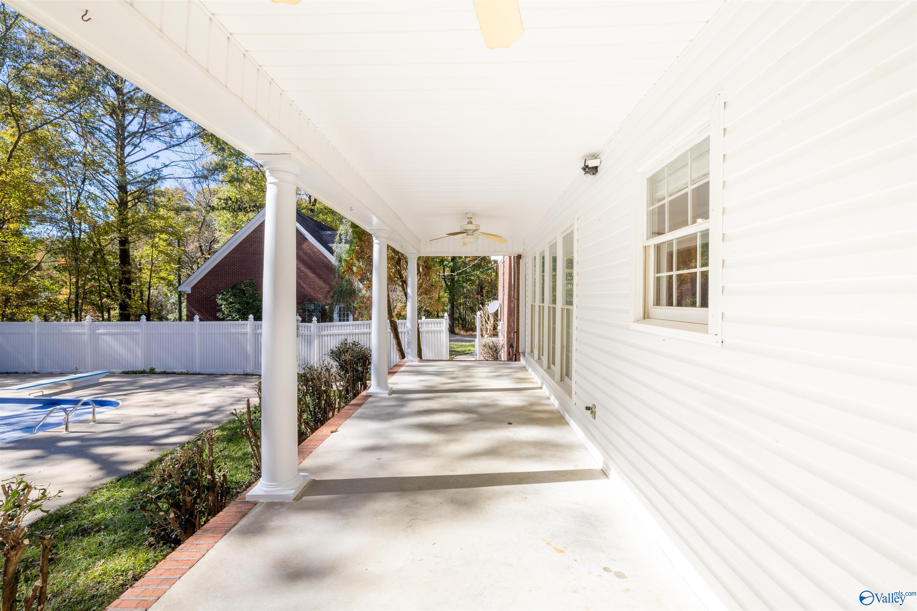 121 Brookhaven Lane
