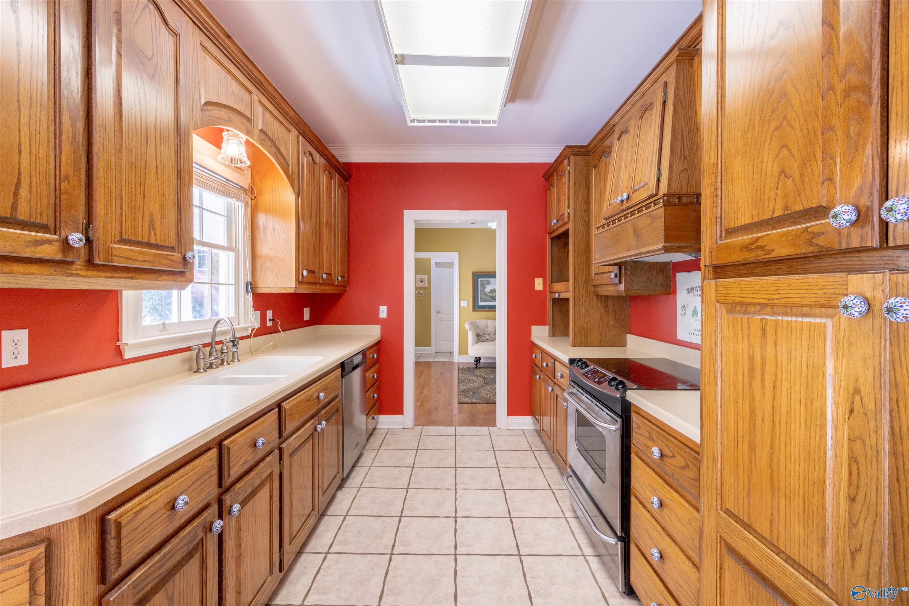 121 Brookhaven Lane