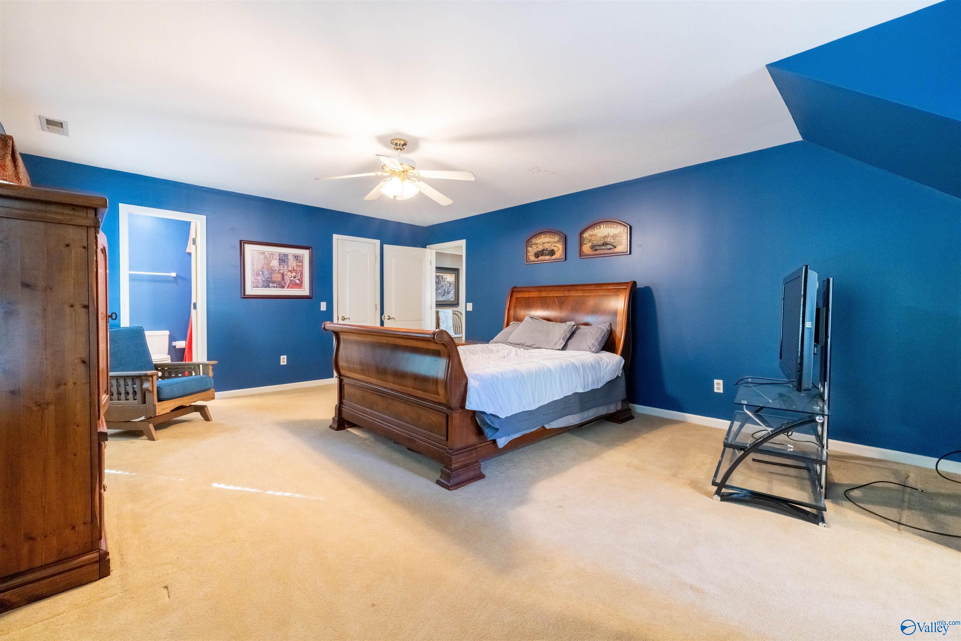 121 Brookhaven Lane