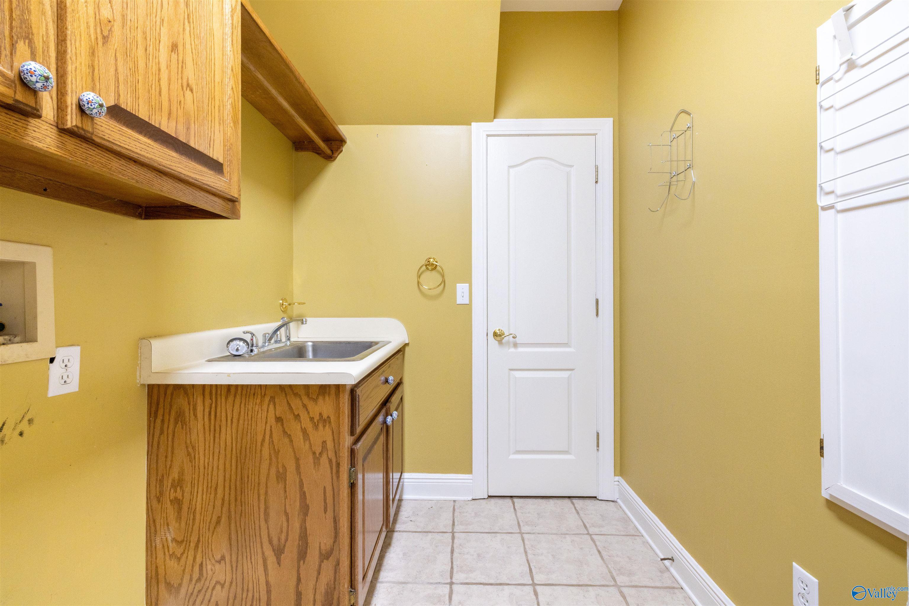 121 Brookhaven Lane