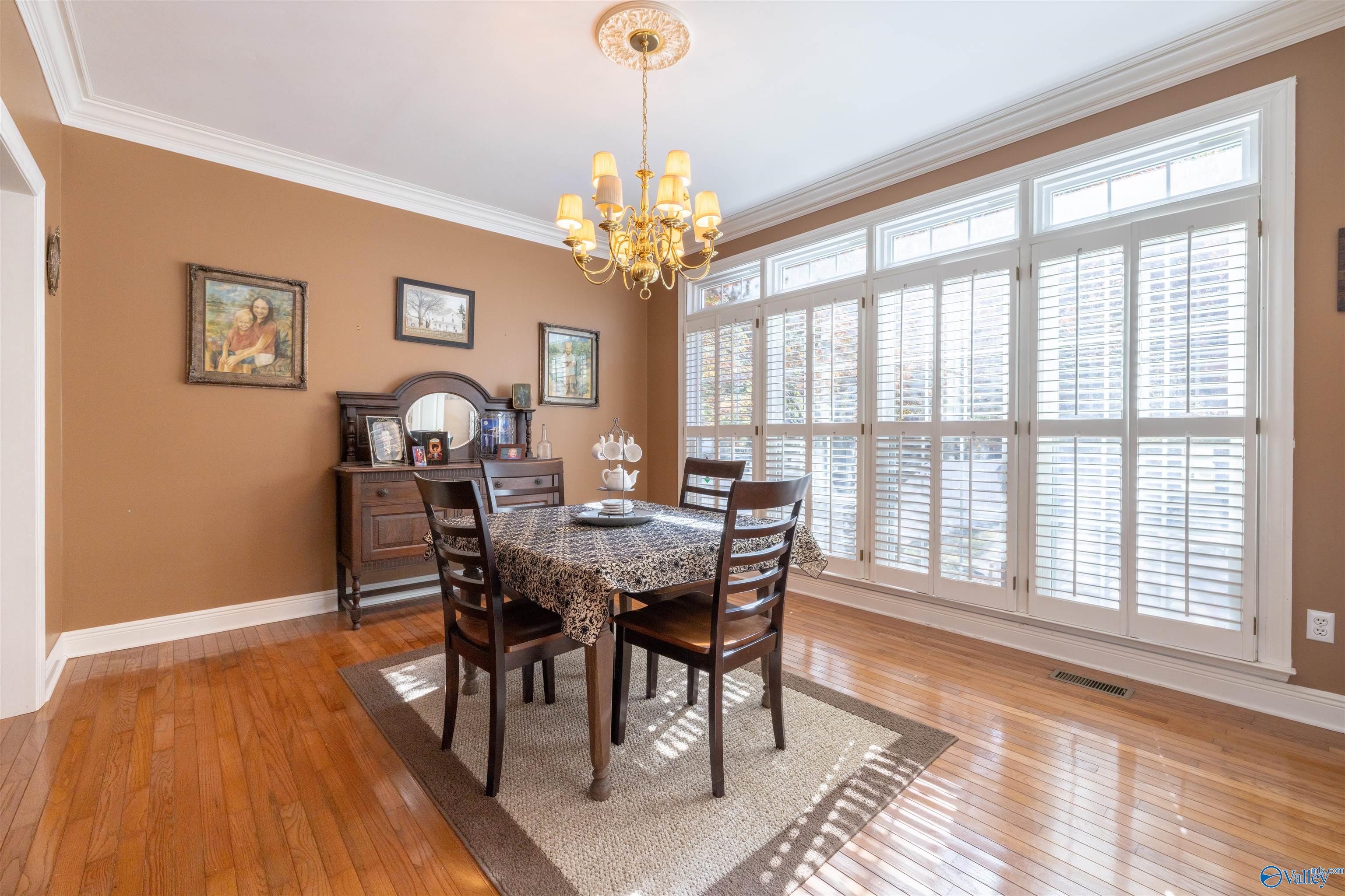 121 Brookhaven Lane